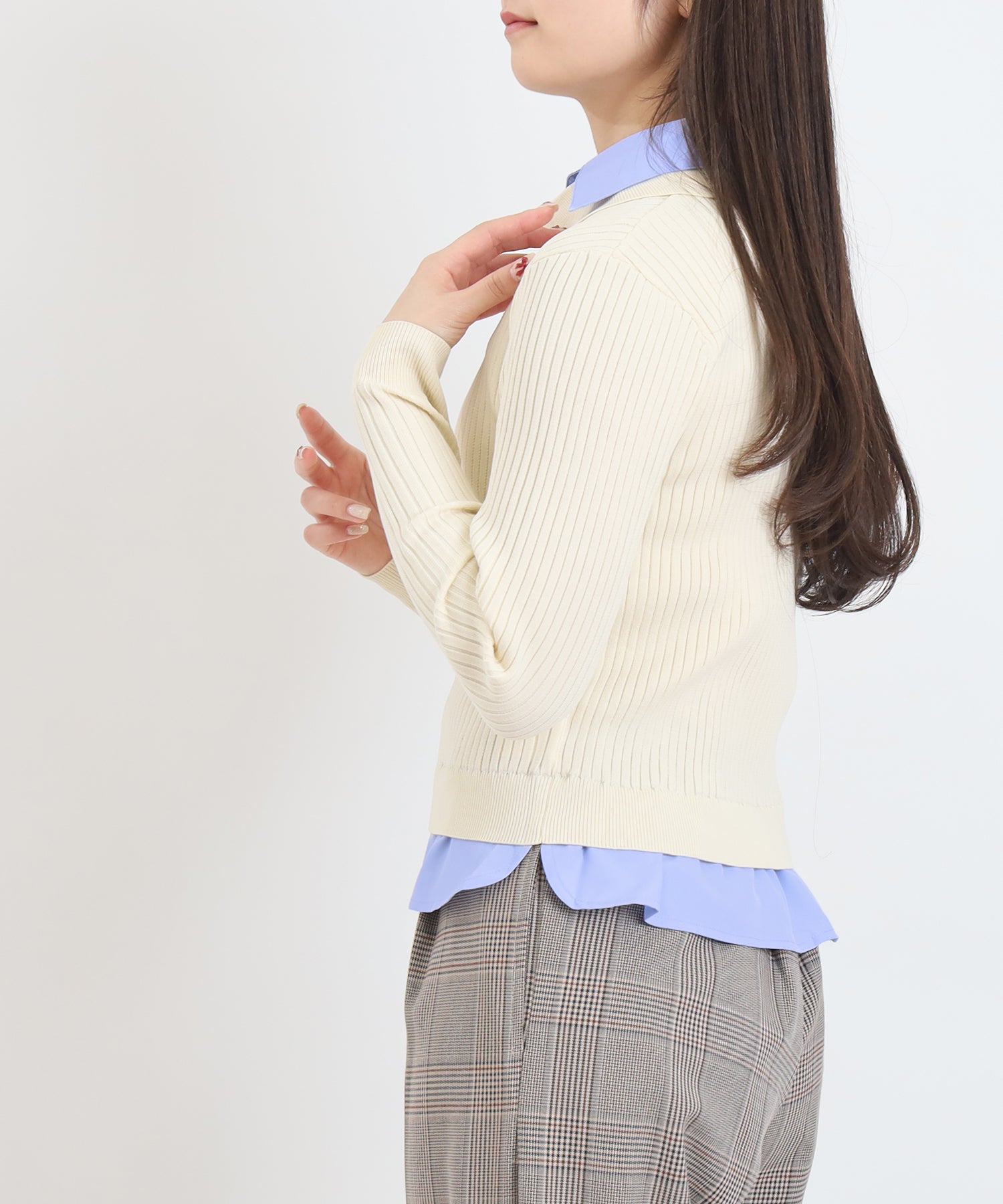 アイボリー　model：160　着用サイズ：M