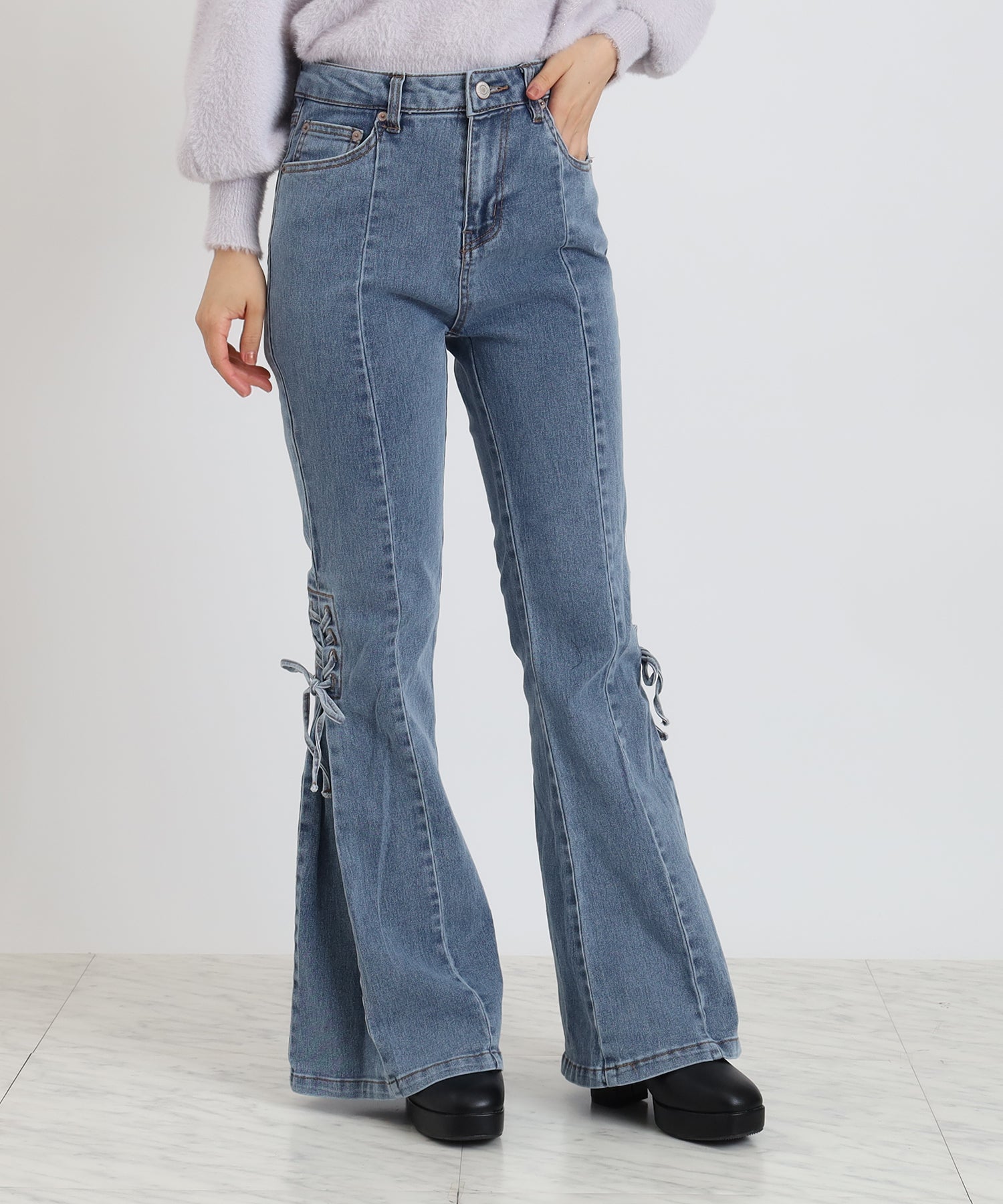 サイドレースアップデニムパンツ