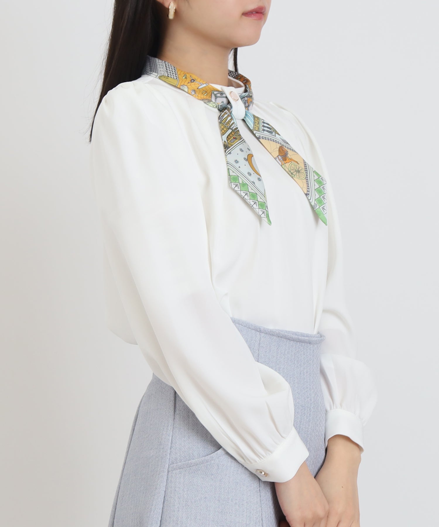 ホワイト　model：156　着用サイズ：S