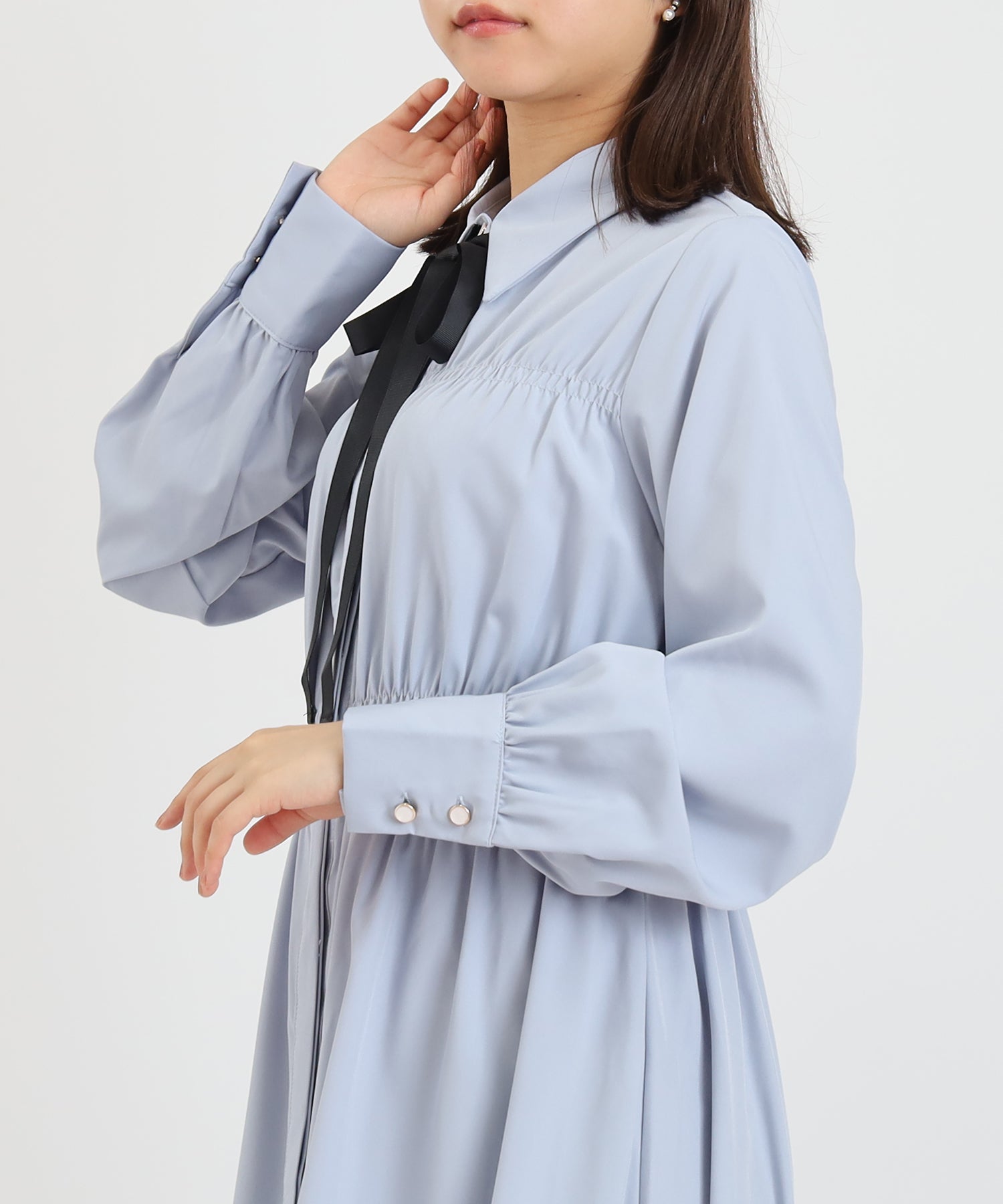 ブルー　model:156cm 着用サイズ：M