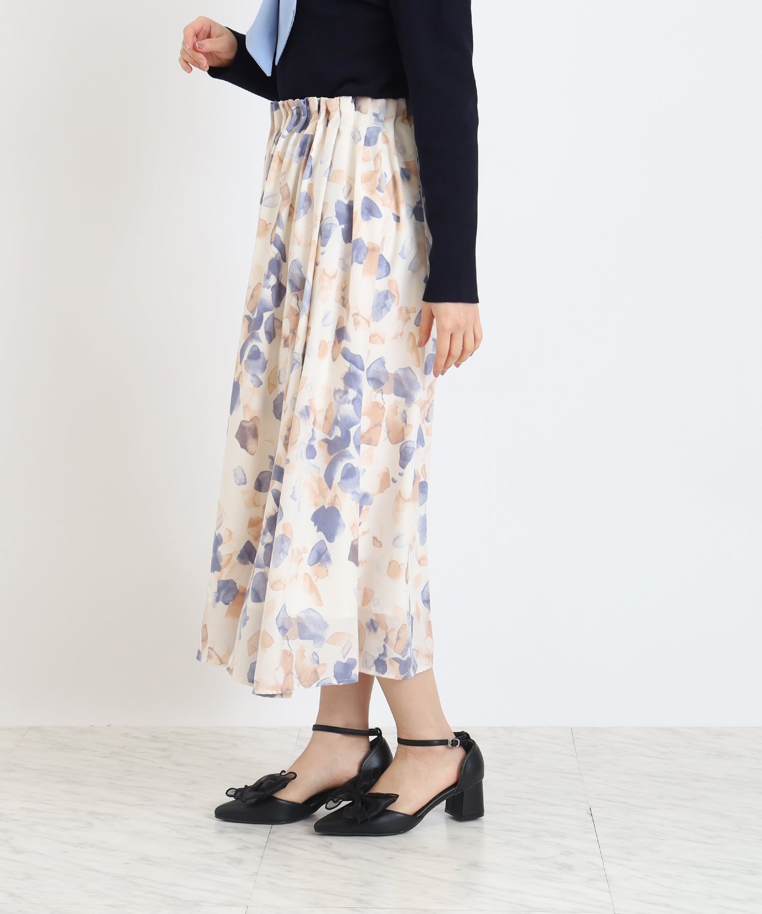 オレンジ系(水彩)　model：156　着用サイズ：S