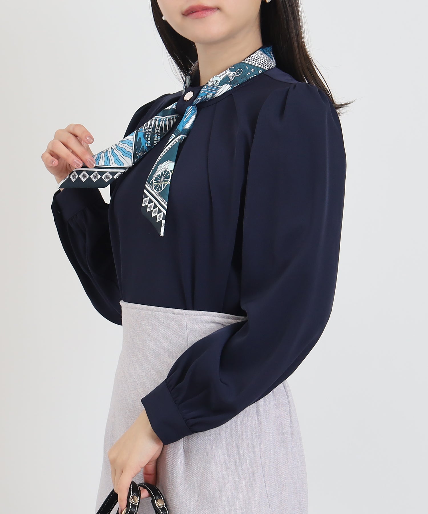 ネイビー　model：156　着用サイズ：S