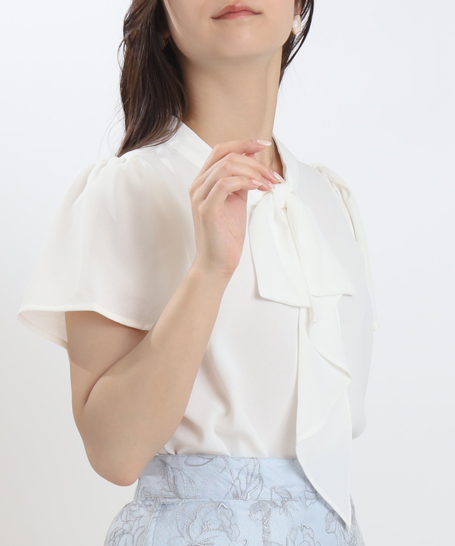 ホワイト　ｍodel：160　着用サイズ：M