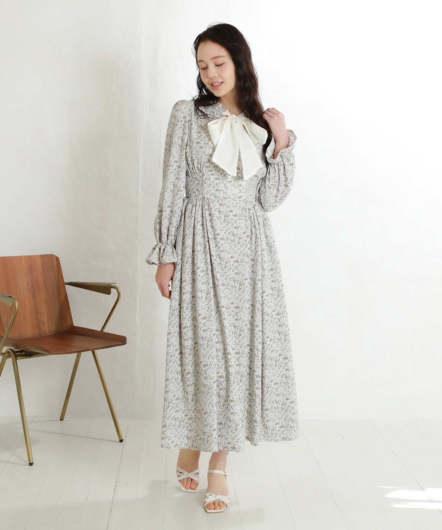 ベージュ　model：171　着用サイズ：M