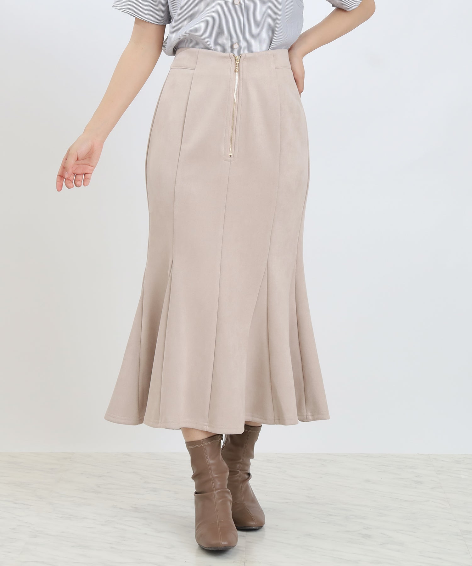 ベージュ model：156㎝ 着用サイズ：S