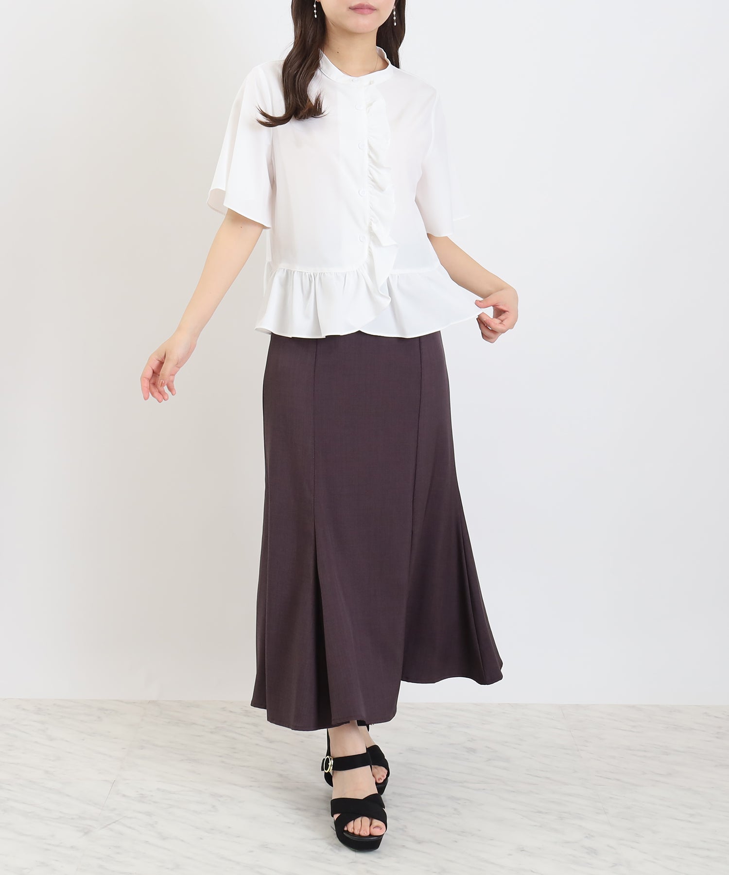 ホワイト　model:156cm  着用サイズ：M
