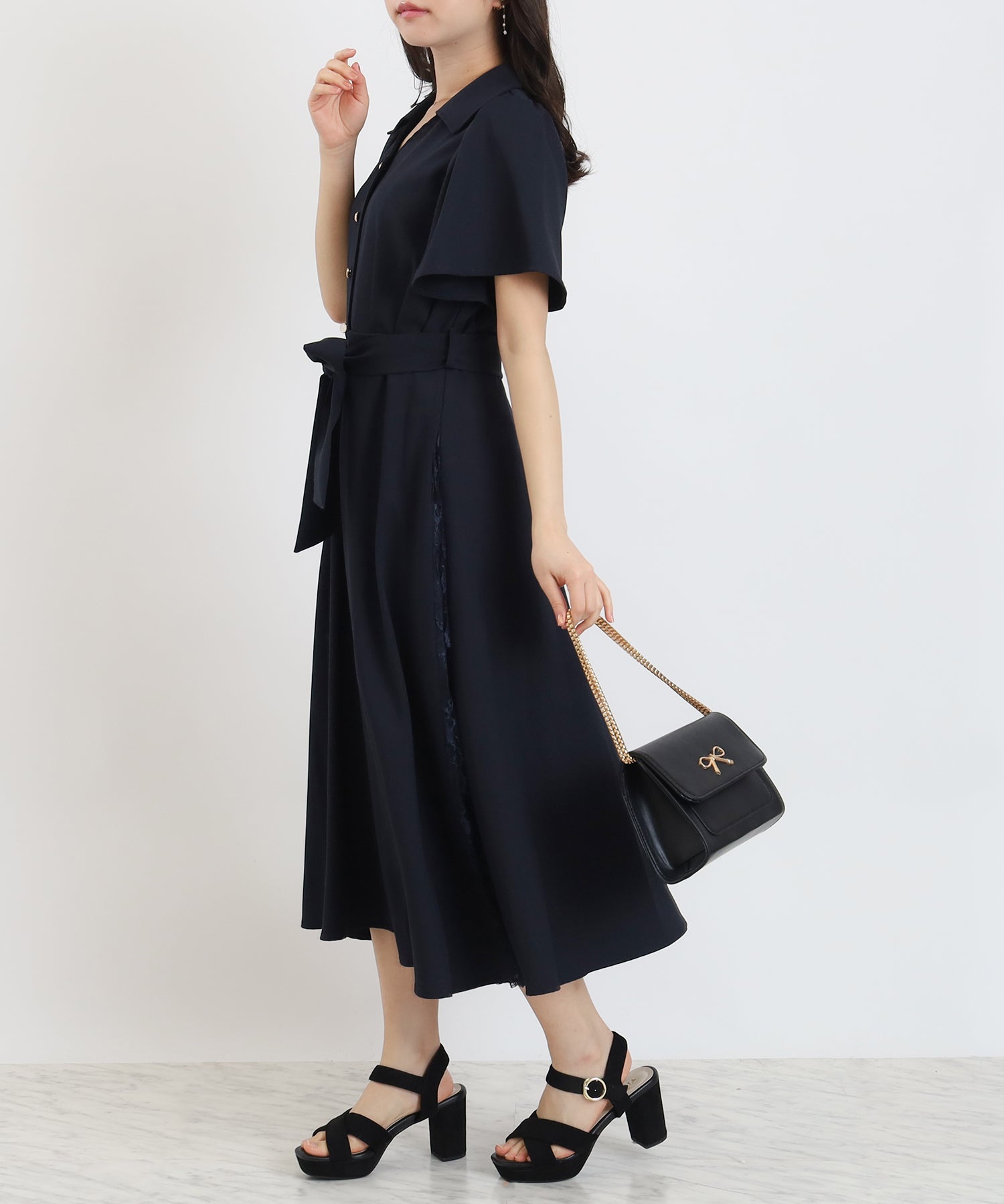 ネイビー　model：156　着用サイズ：M