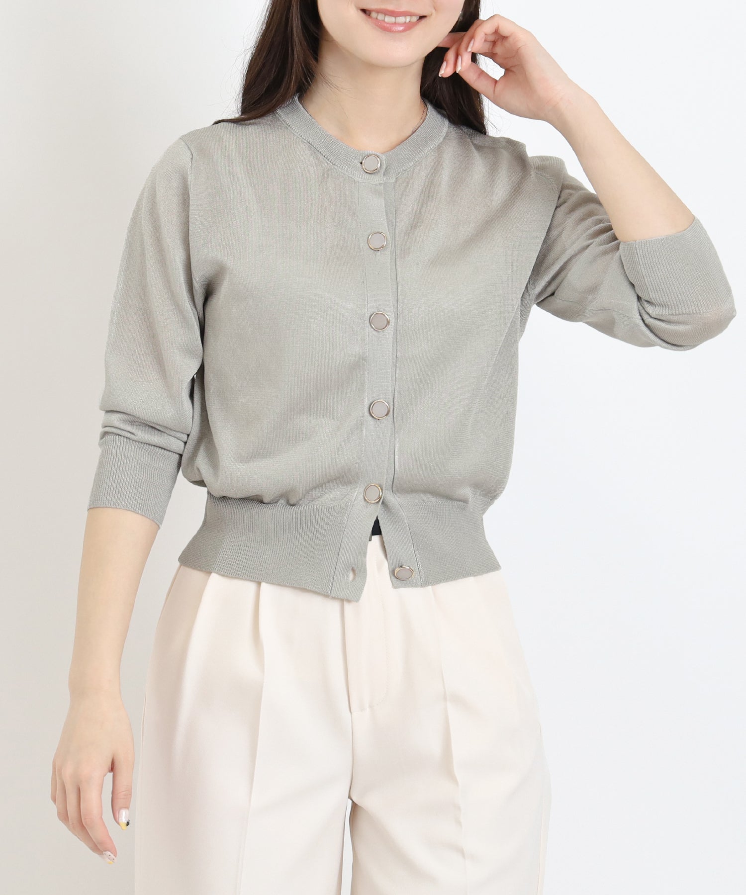 ライトグレー　MODEL：160　着用サイズ：M