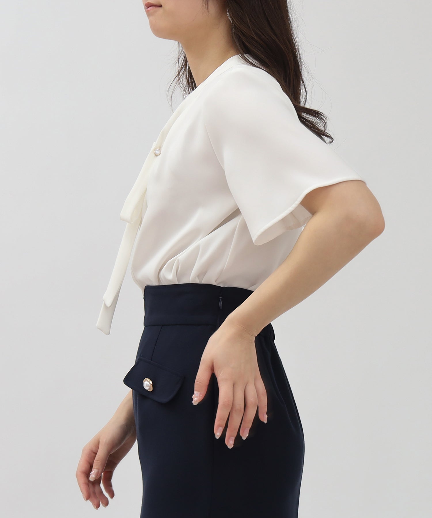 ホワイト　model:160cm  着用サイズ：M
