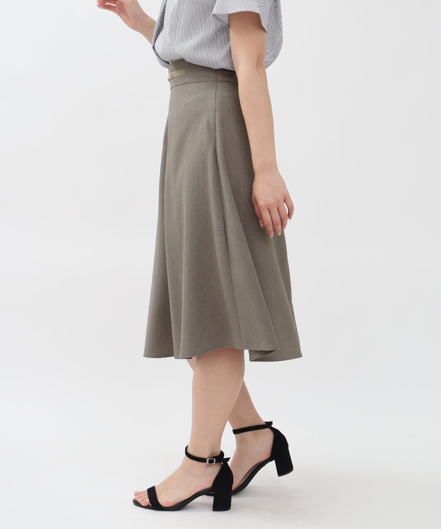 ブラウン　model：160cm 着用サイズ：M