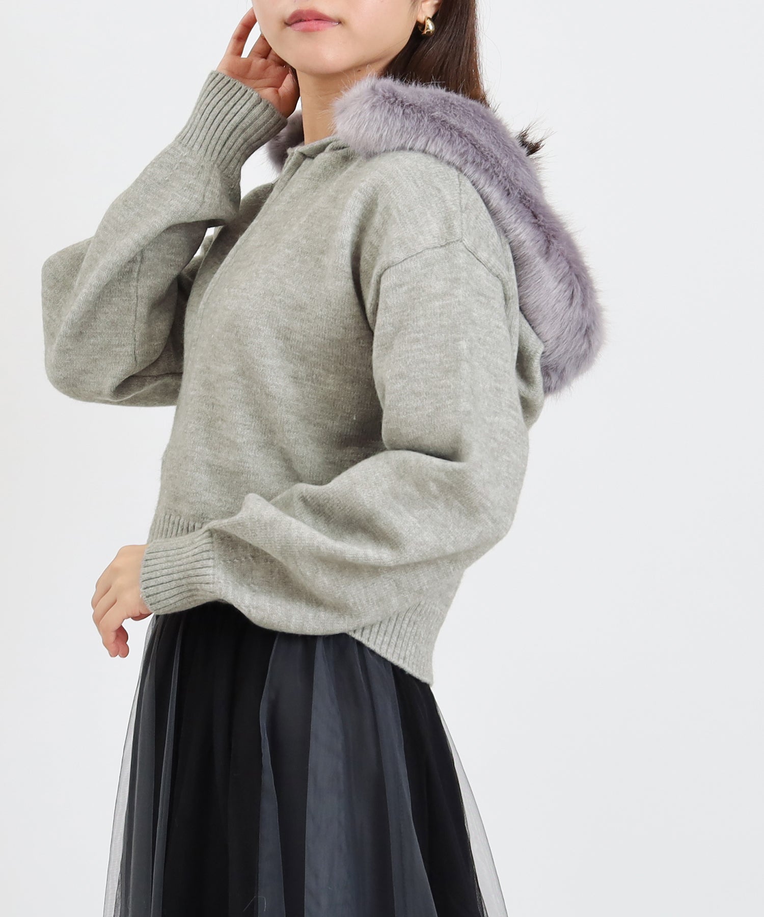 ライトグレー　model：156　着用サイズ：M