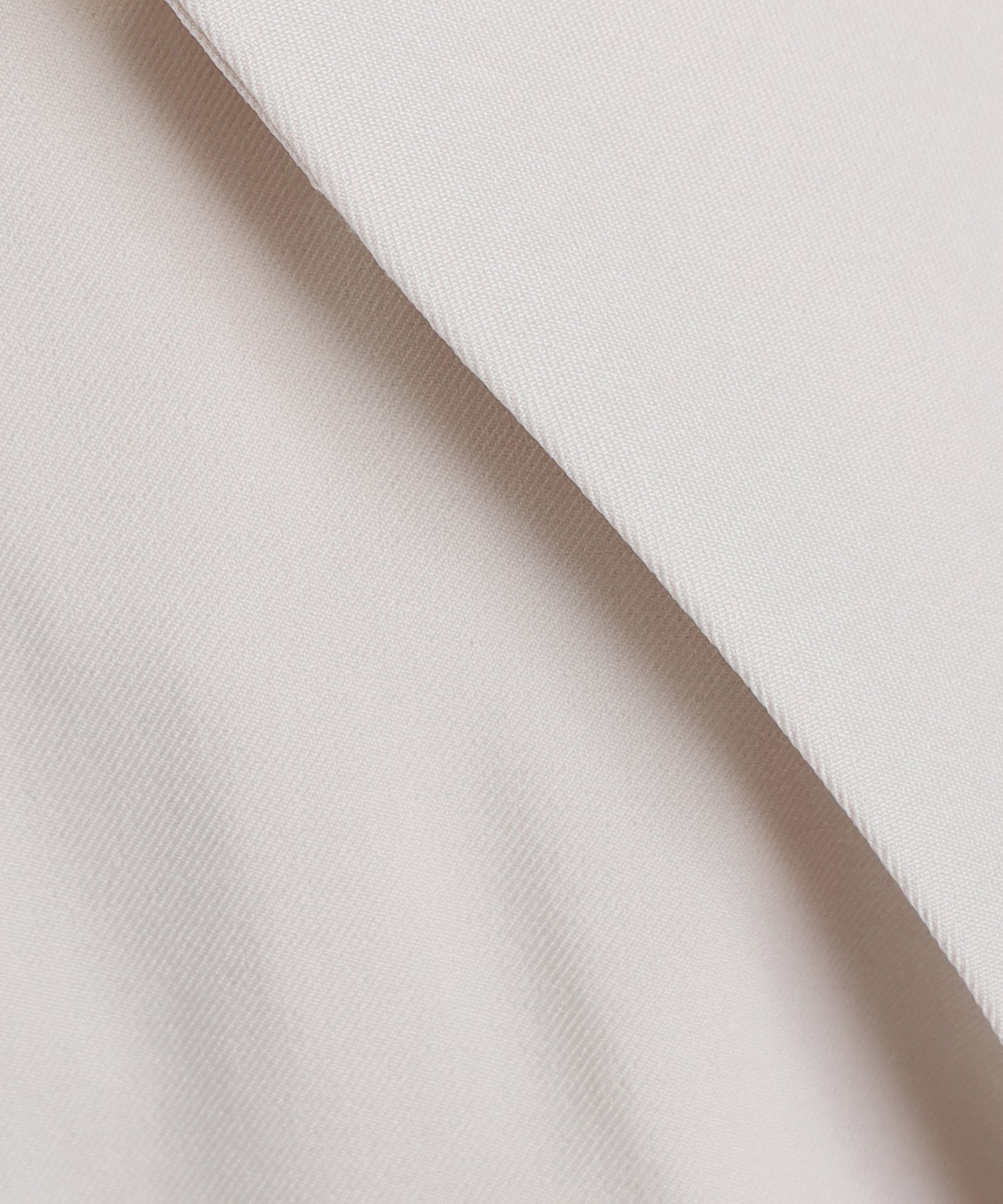 ピンクベージュ