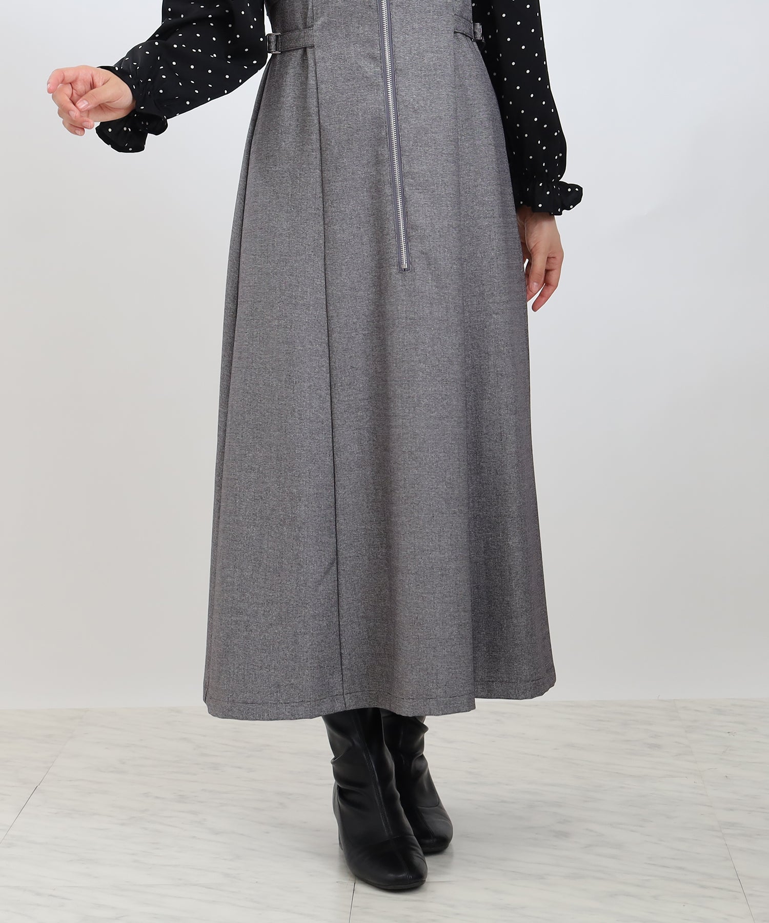 ブラック　model：156　着用サイズ：Ｍ