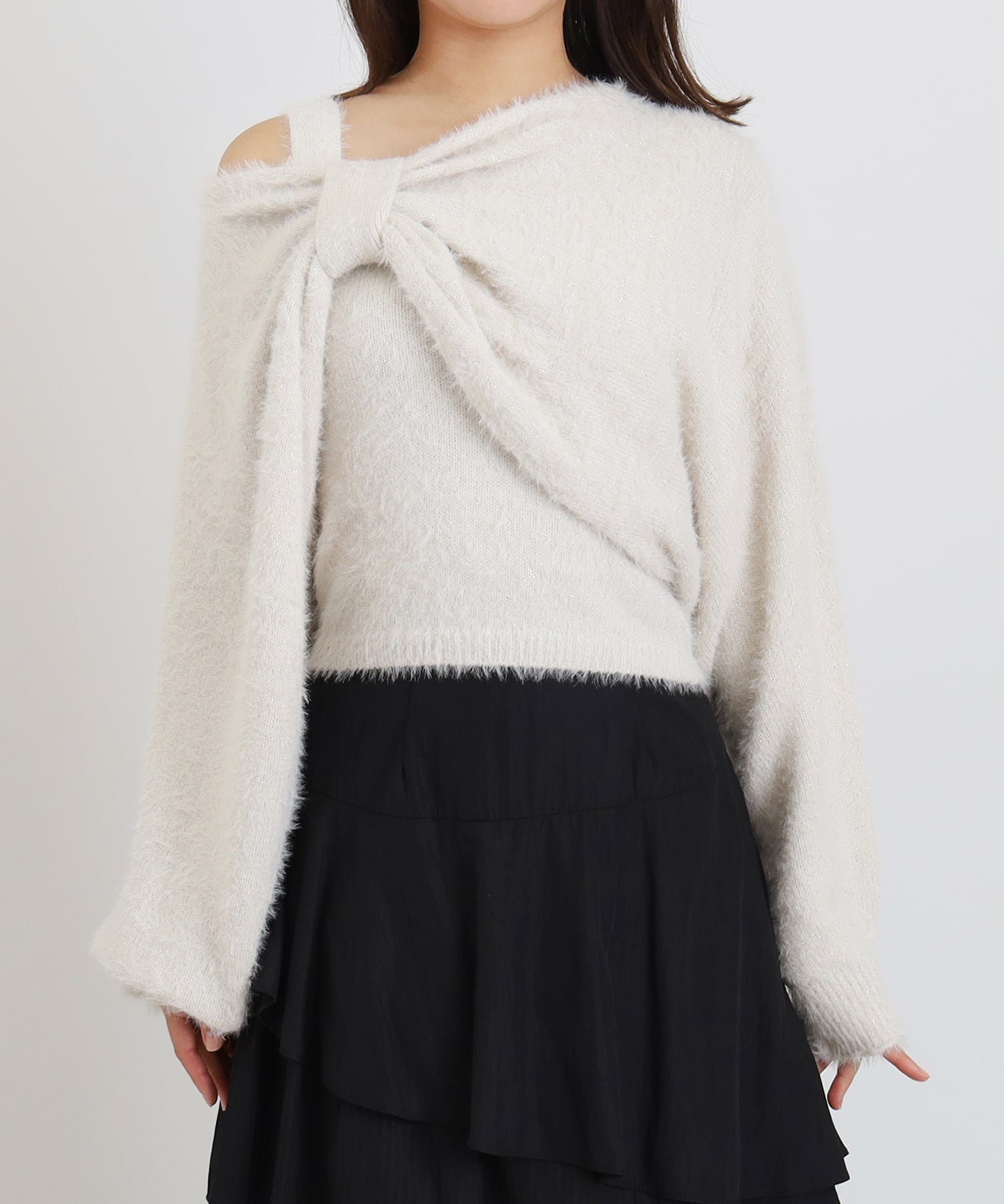 ディティール(オフショルバージョン)