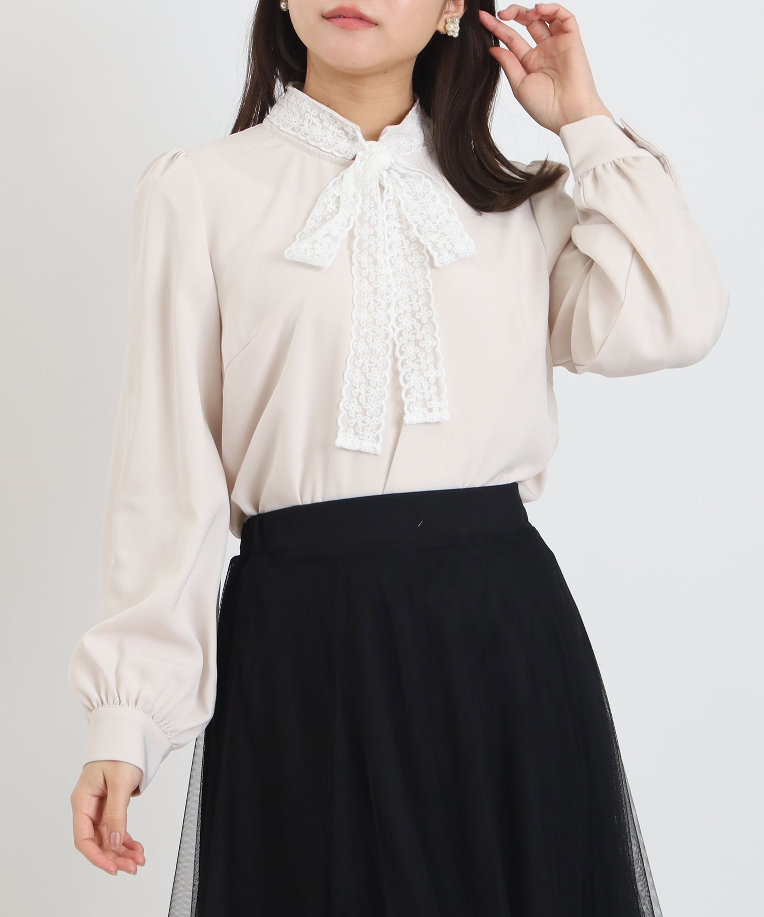 ピンクベージュ