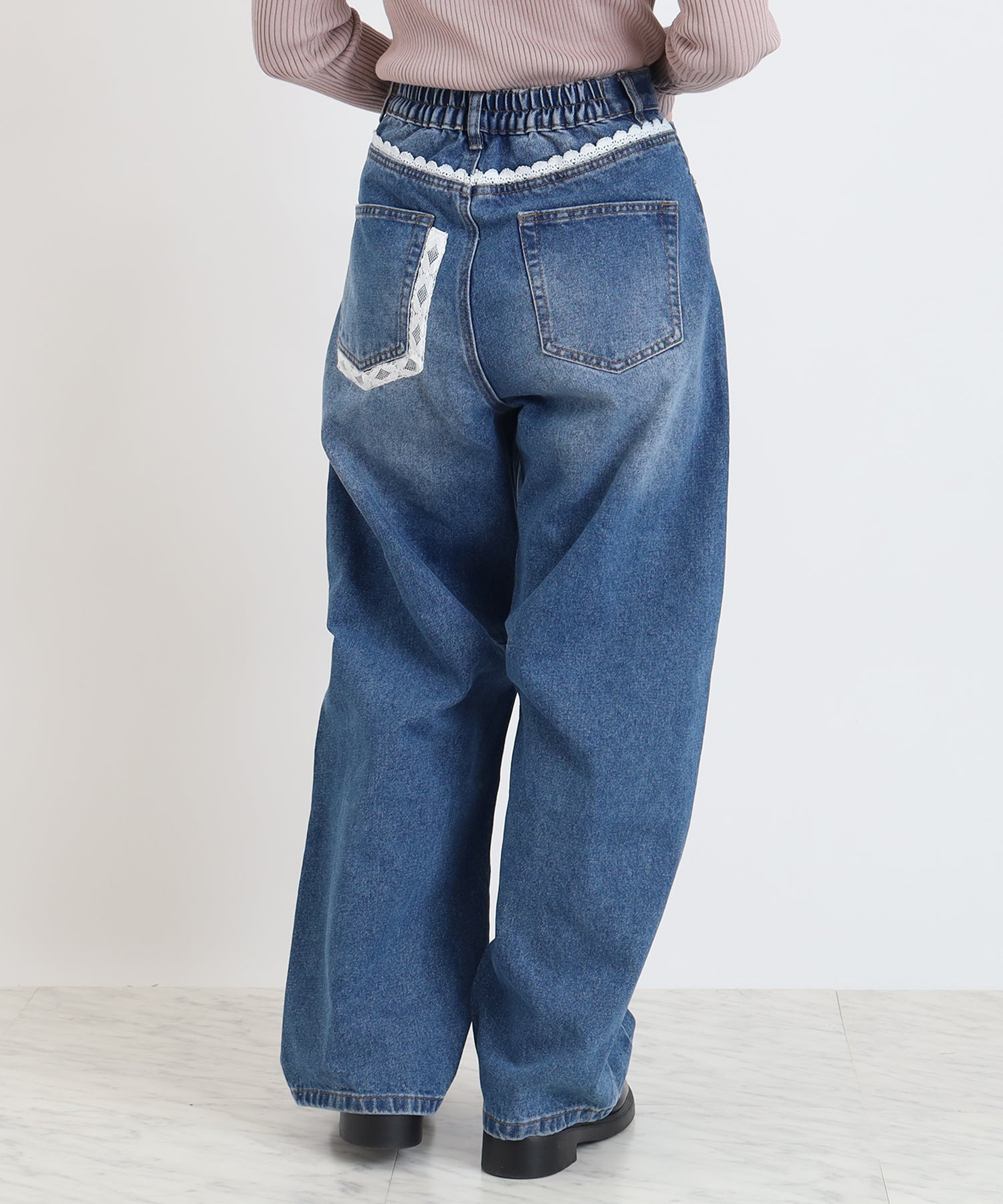 ブルー　model：156　着用サイズ：M