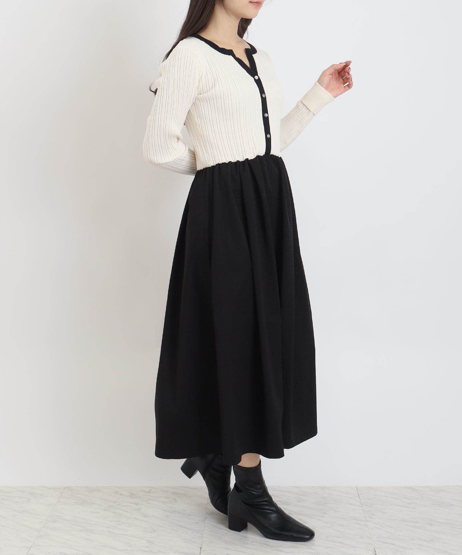 アイボリー　model：160　着用サイズ：M