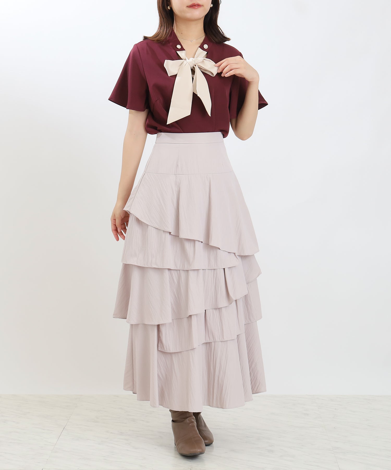 ピンクベージュ　model：156　着用サイズ：Ｓ