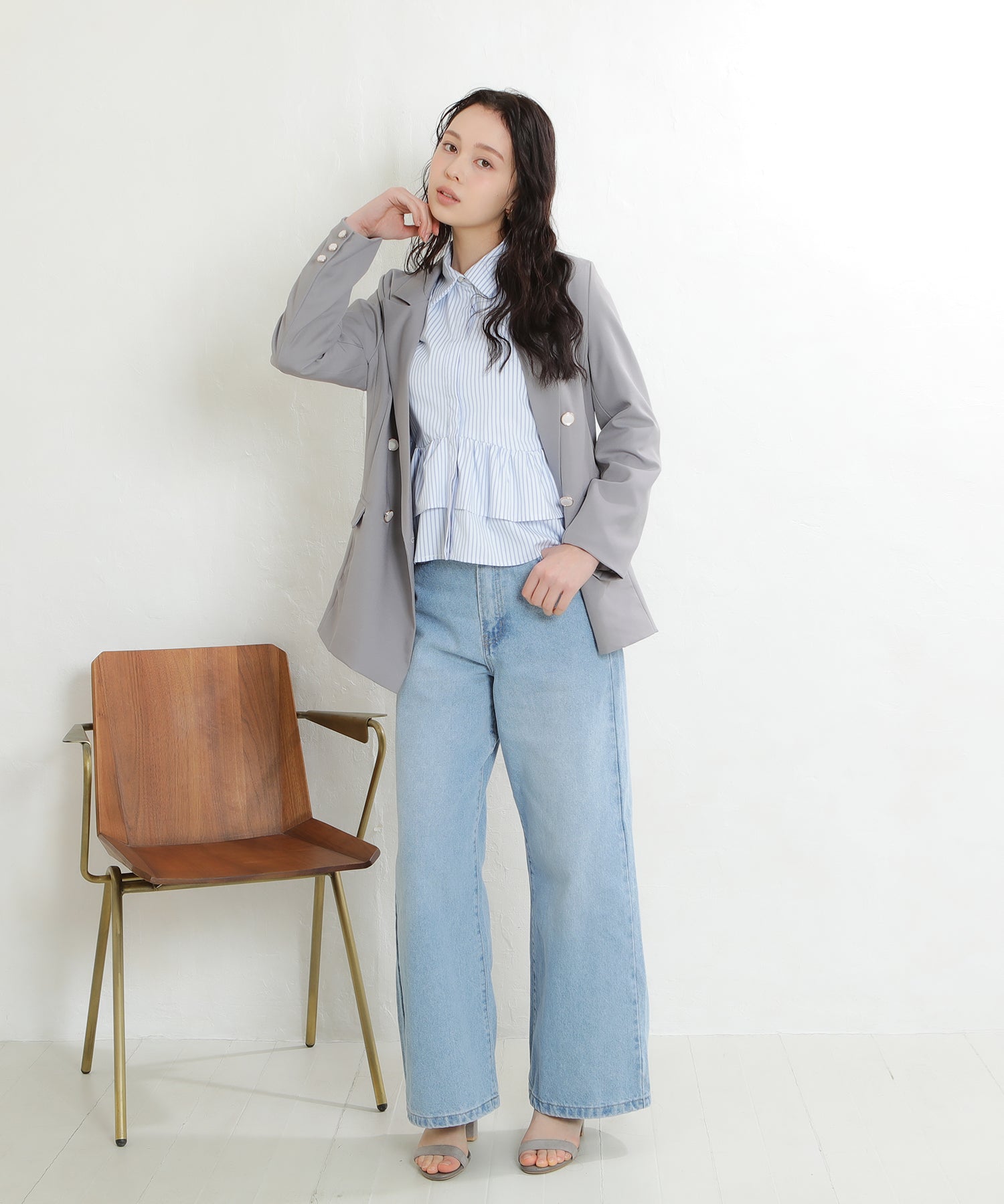 ホワイト×ブルー　model：171　着用サイズ：M