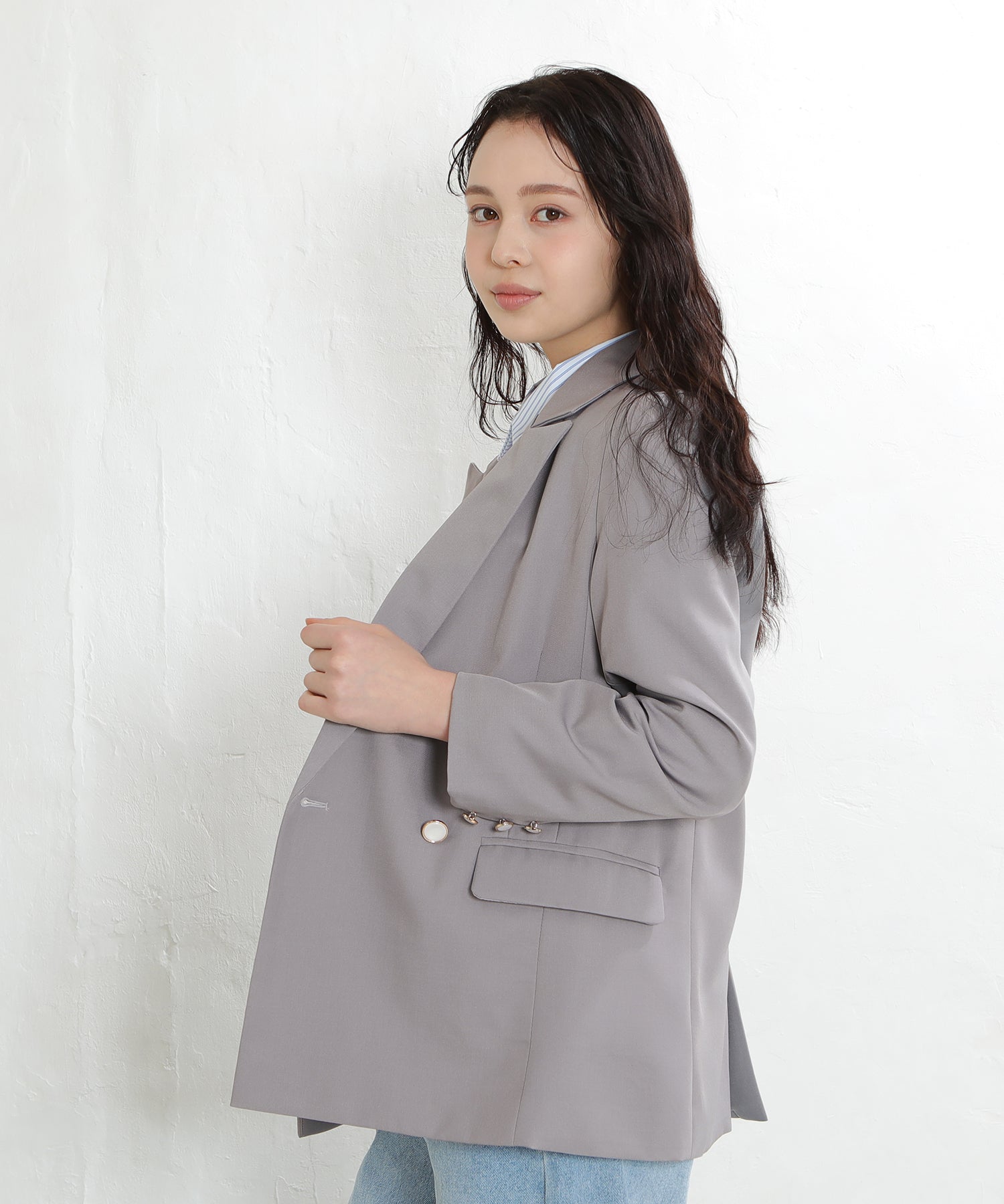 ライトグレー　model：171　着用サイズ：M