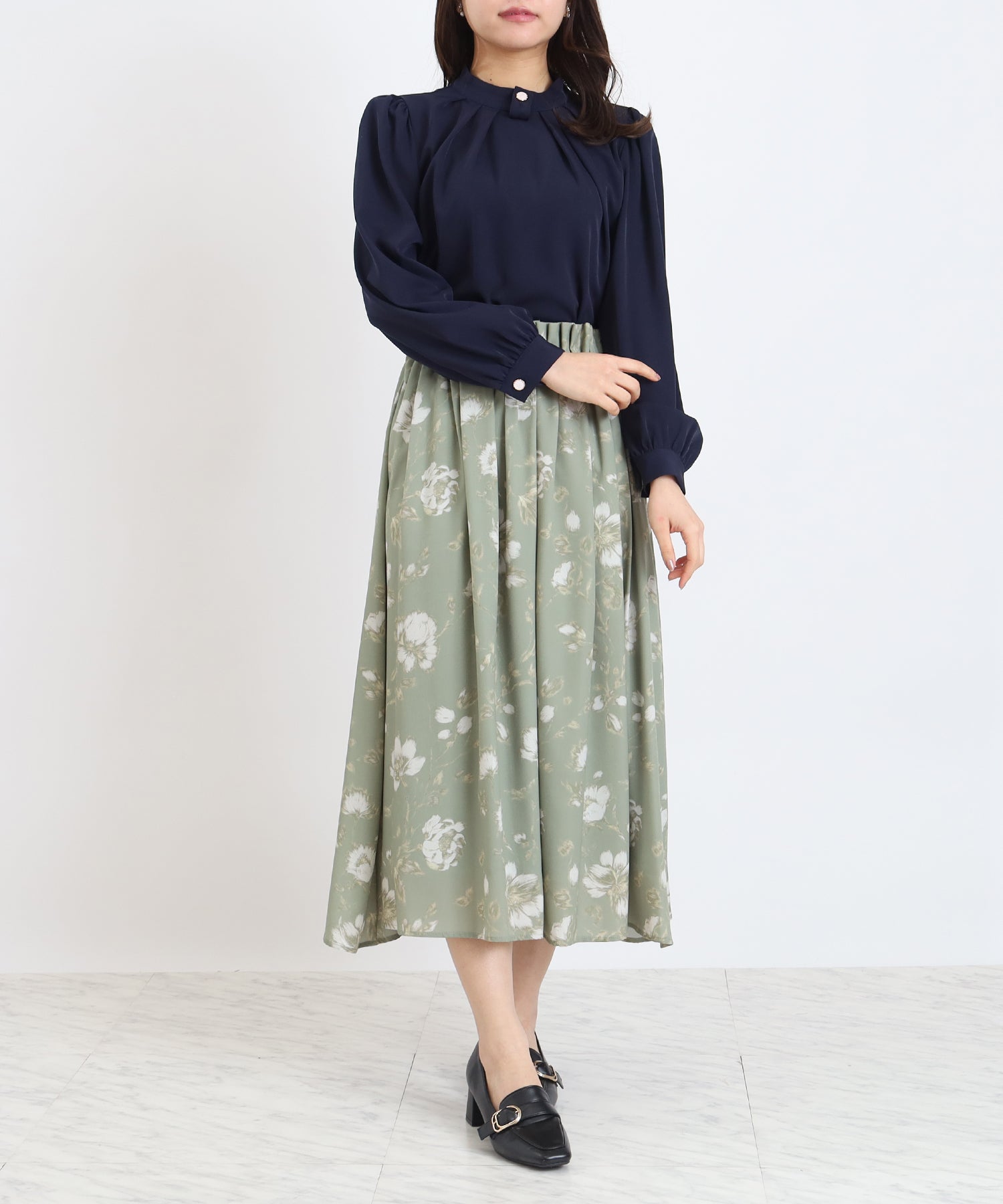 グリーン　model：156　着用サイズ：M