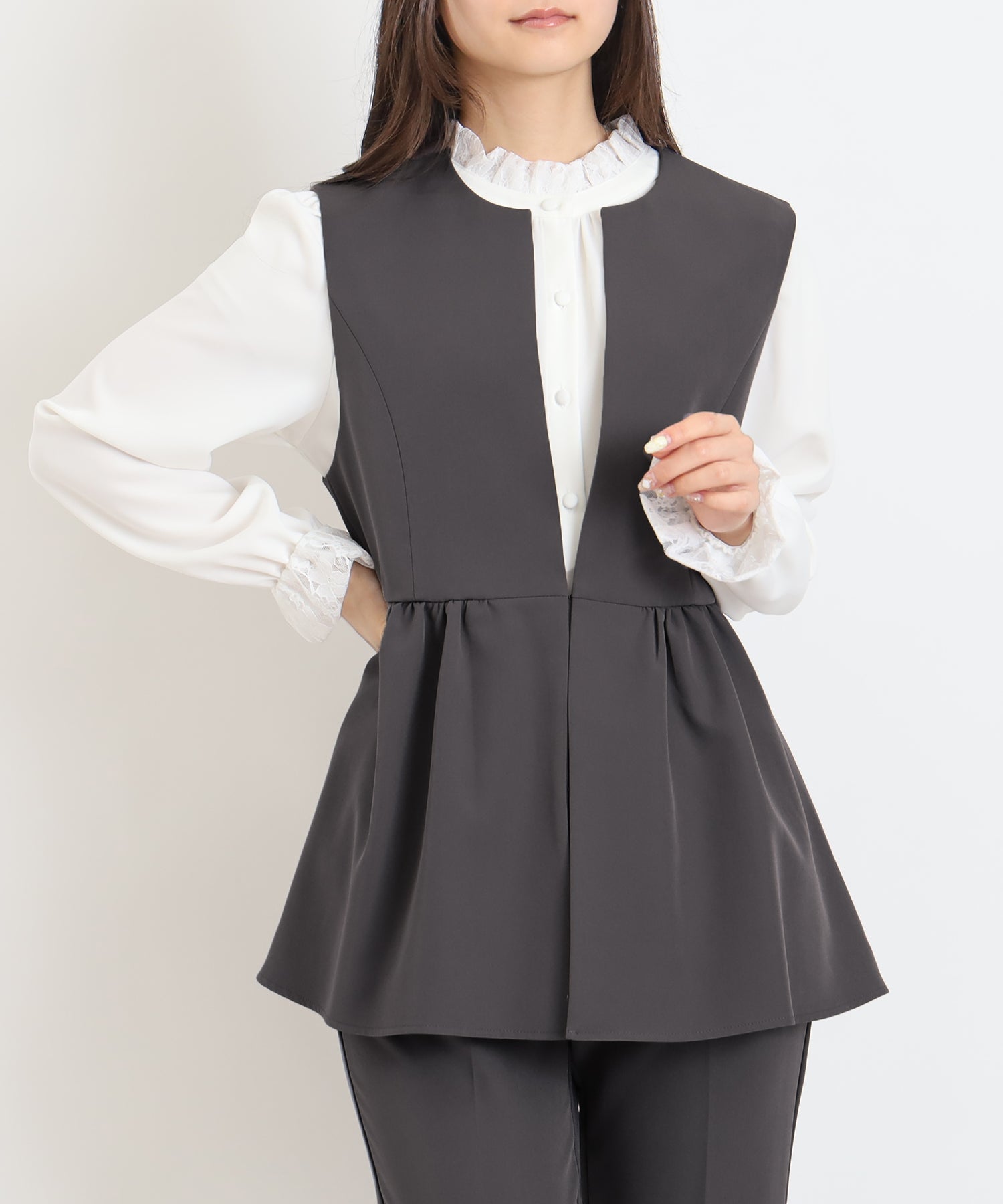 チャコール　model:160cm   着用サイズ：M