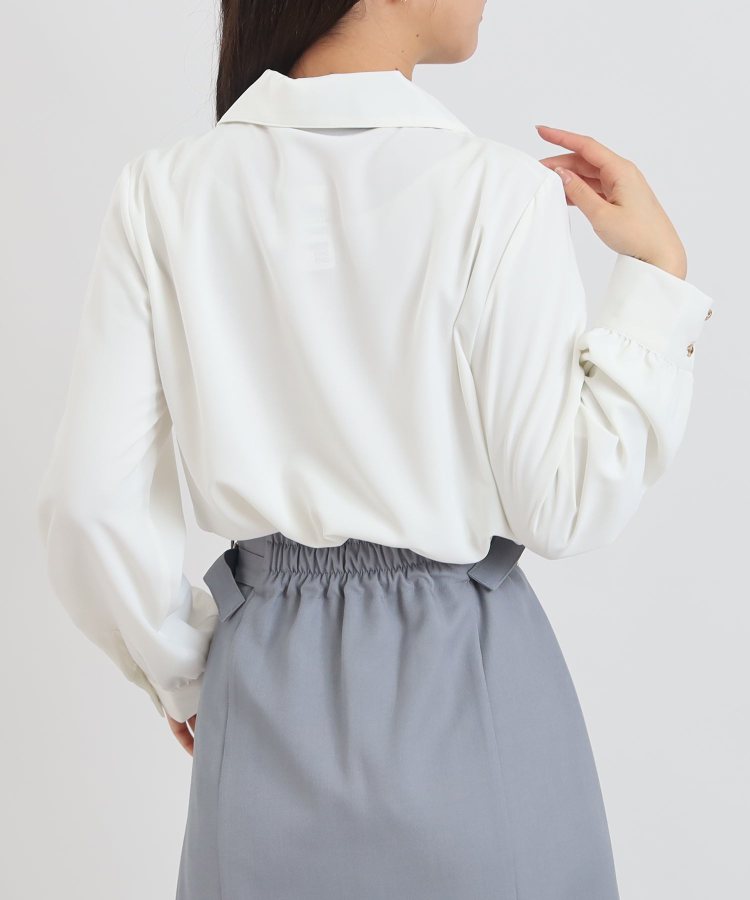 ホワイト　model:156cm  着用サイズ：M