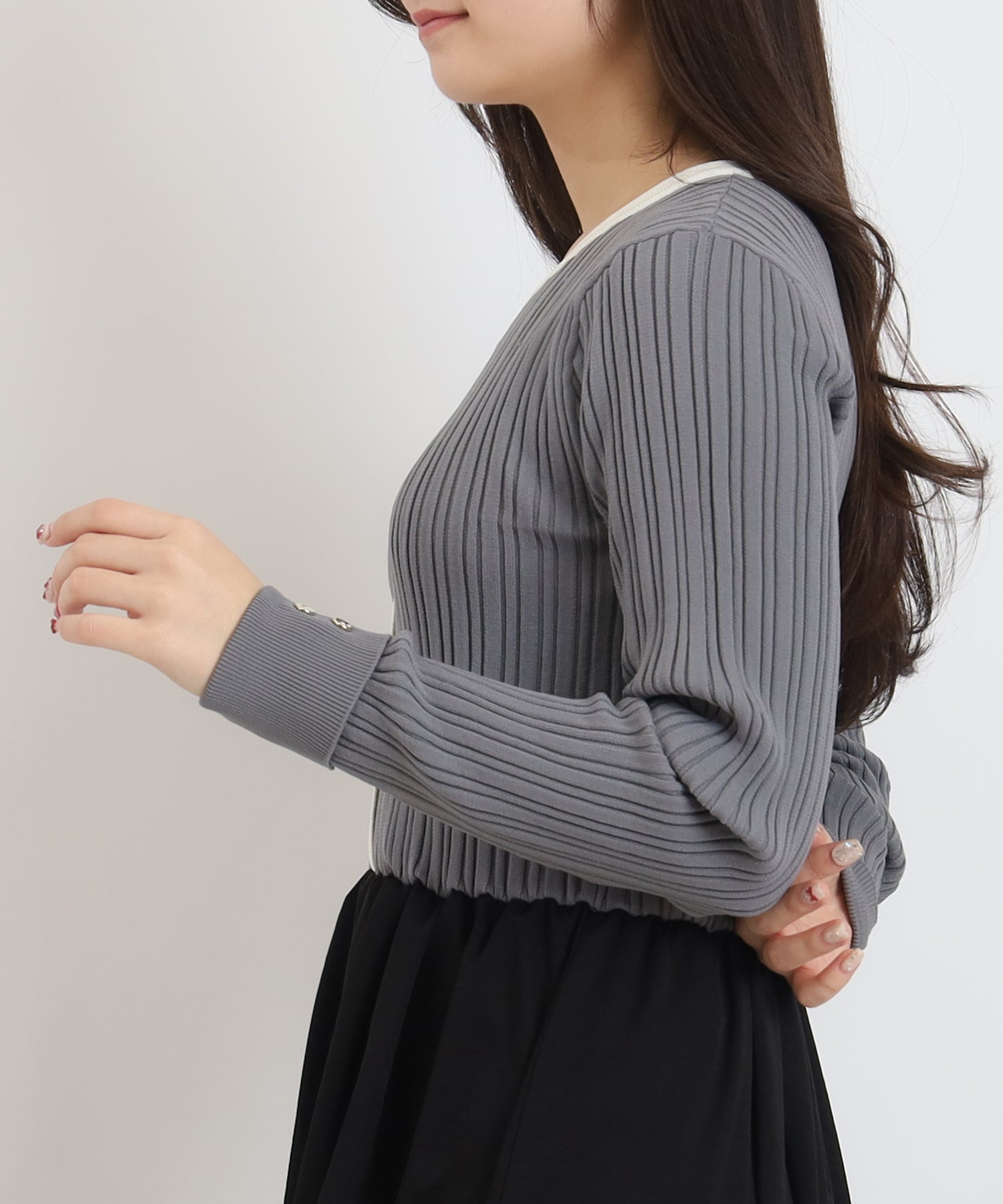 ライトグレー 　model：160　着用サイズ：M