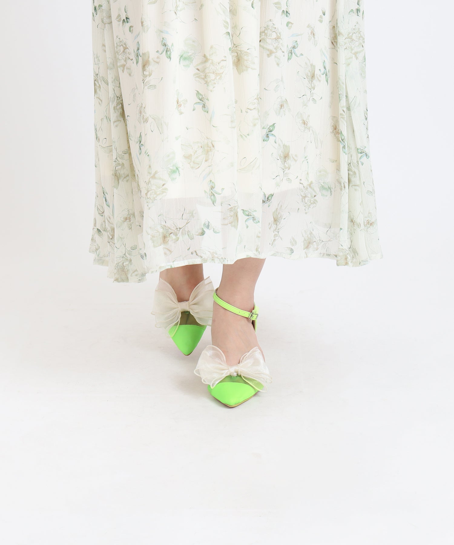 イエローグリーン