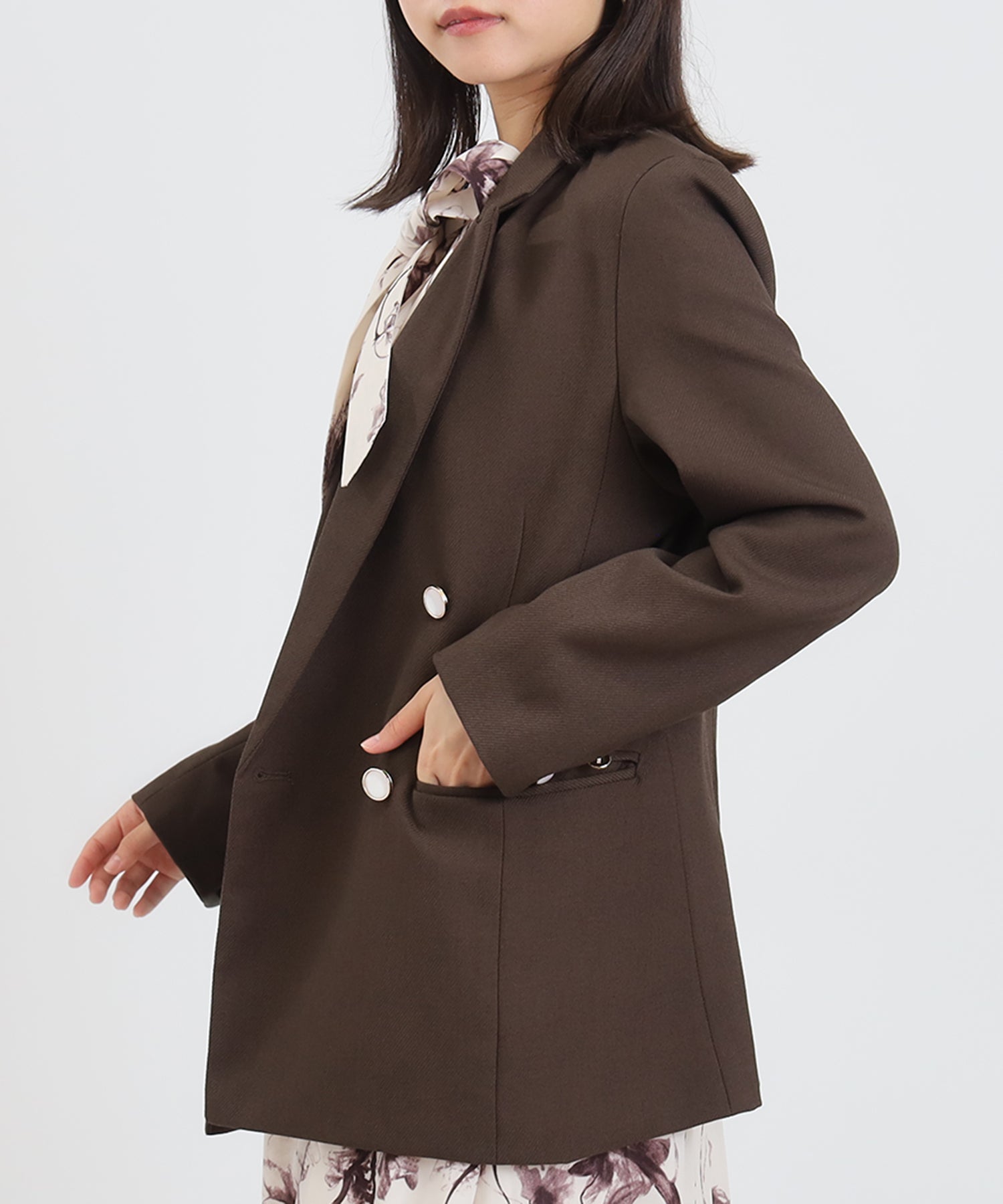 ブラウン　model：156　着用サイズ：S