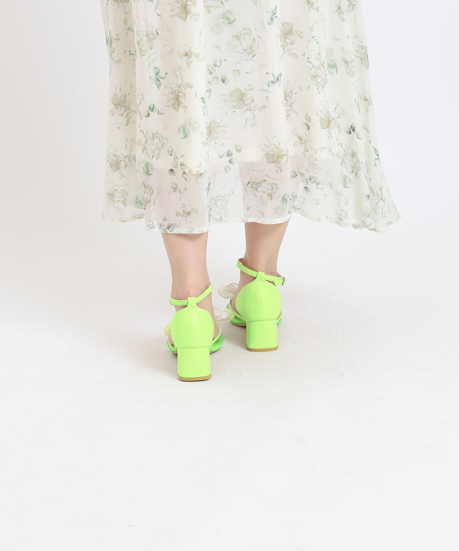 イエローグリーン