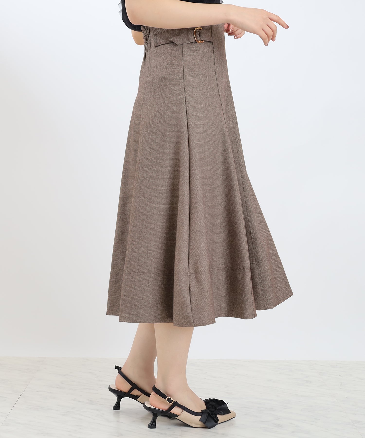 ブラウン　model：156　着用サイズ：S