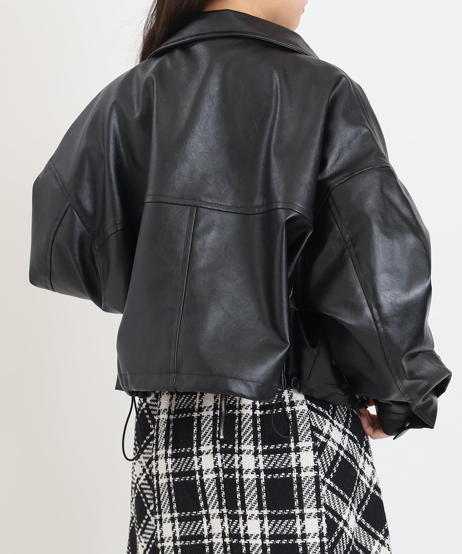 ブラック　model:156cm  着用サイズ：M