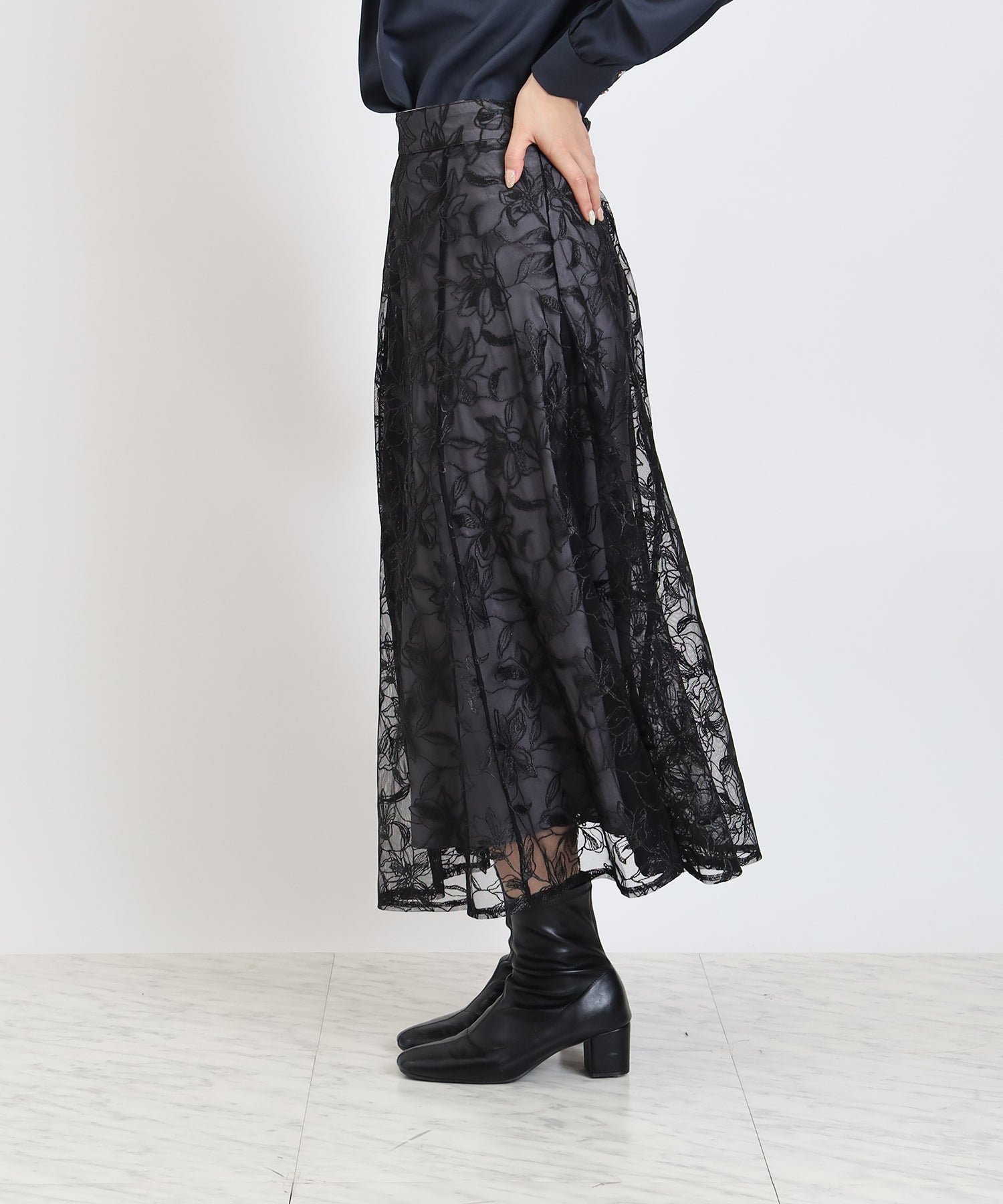 IENA フラワーレースフレアスカート◇38 ナチュラル フラワーレース