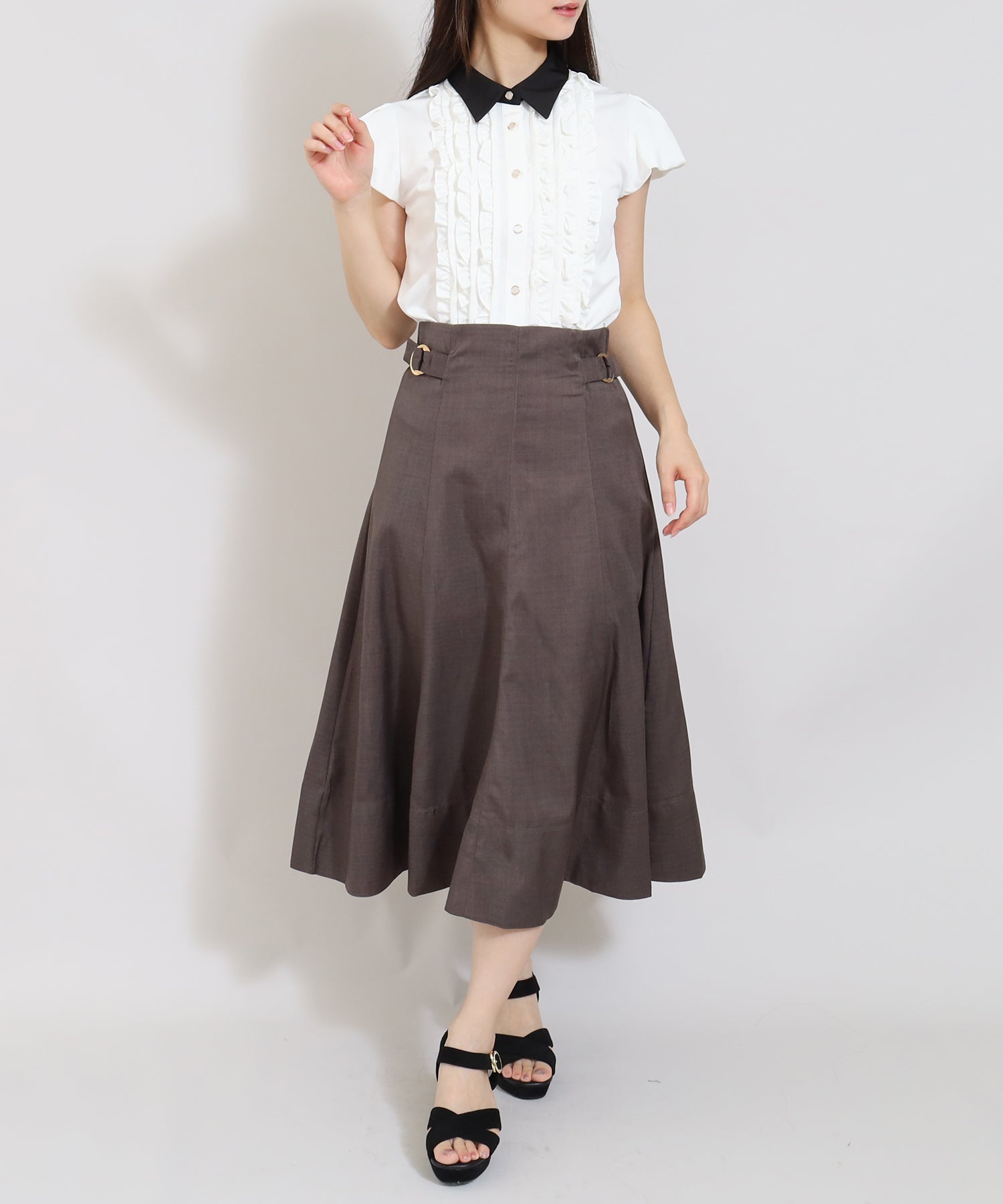 ホワイト　model:160cm  着用サイズ：M