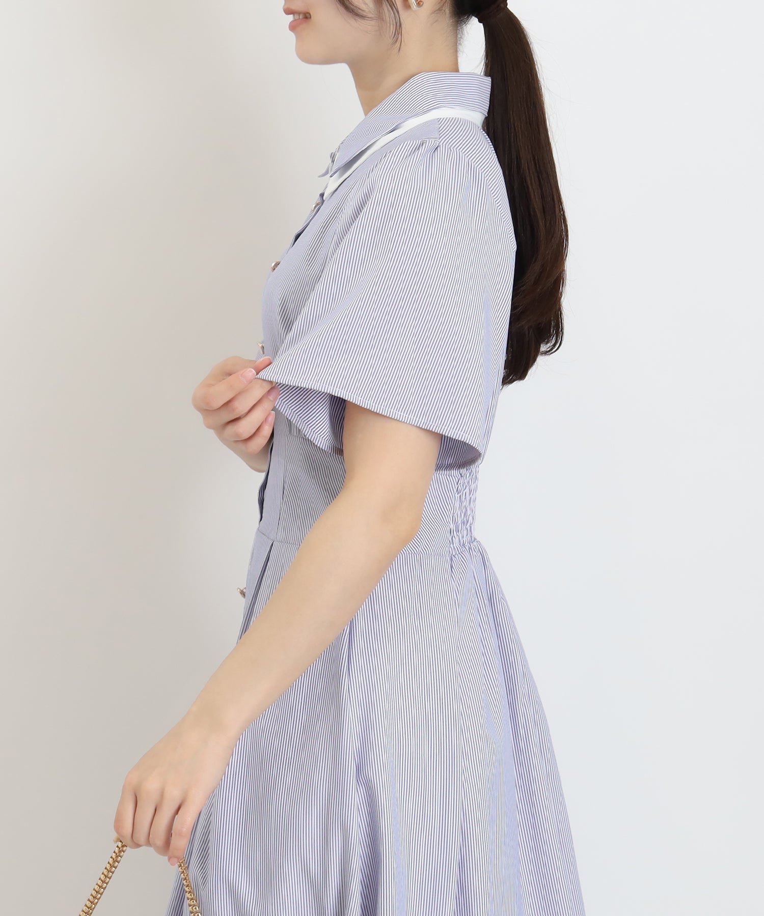 ホワイト×ブルー(ストライプ)　model：160　着用サイズ：M