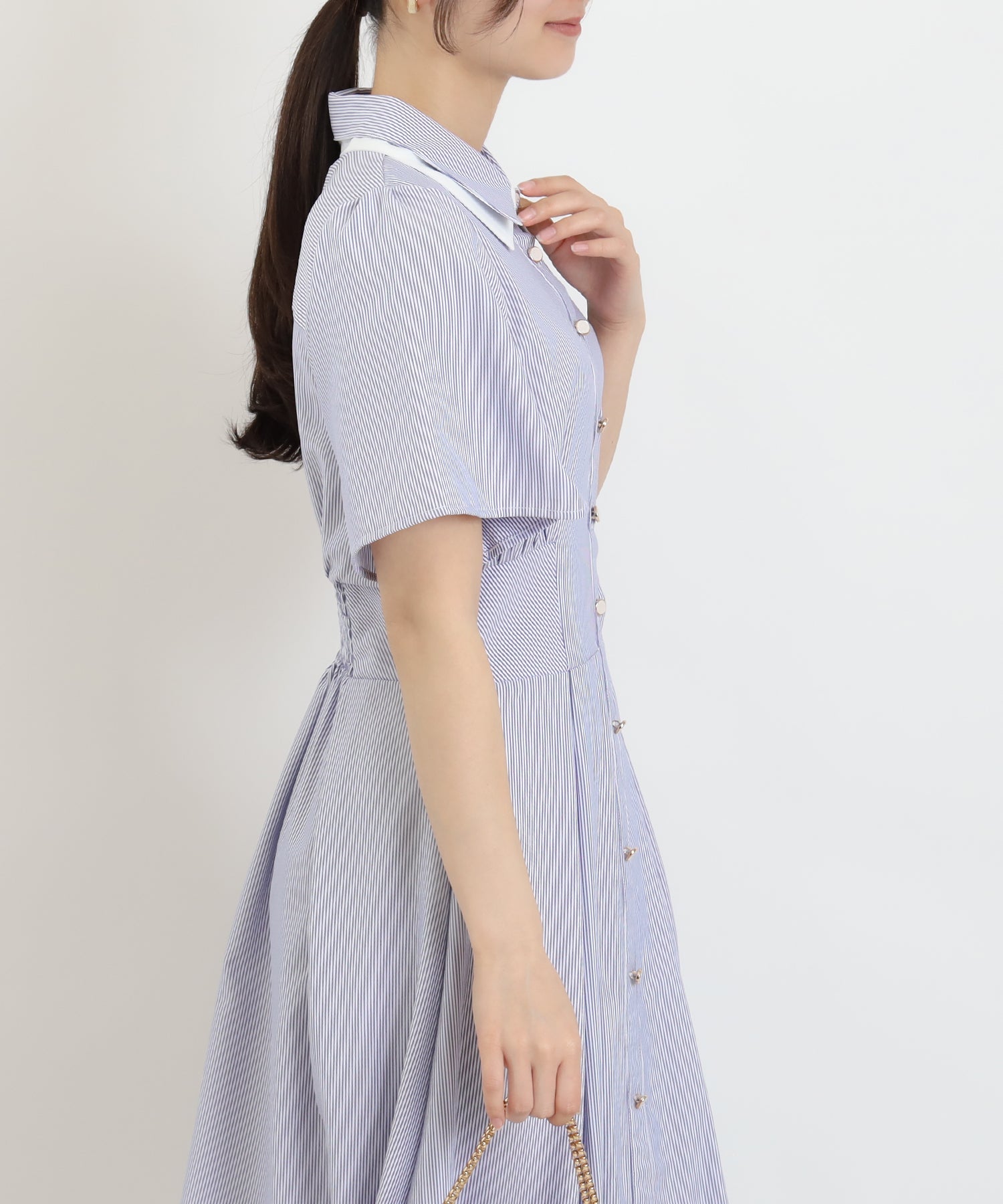 ホワイト×ブルー(ストライプ)　model：160　着用サイズ：M