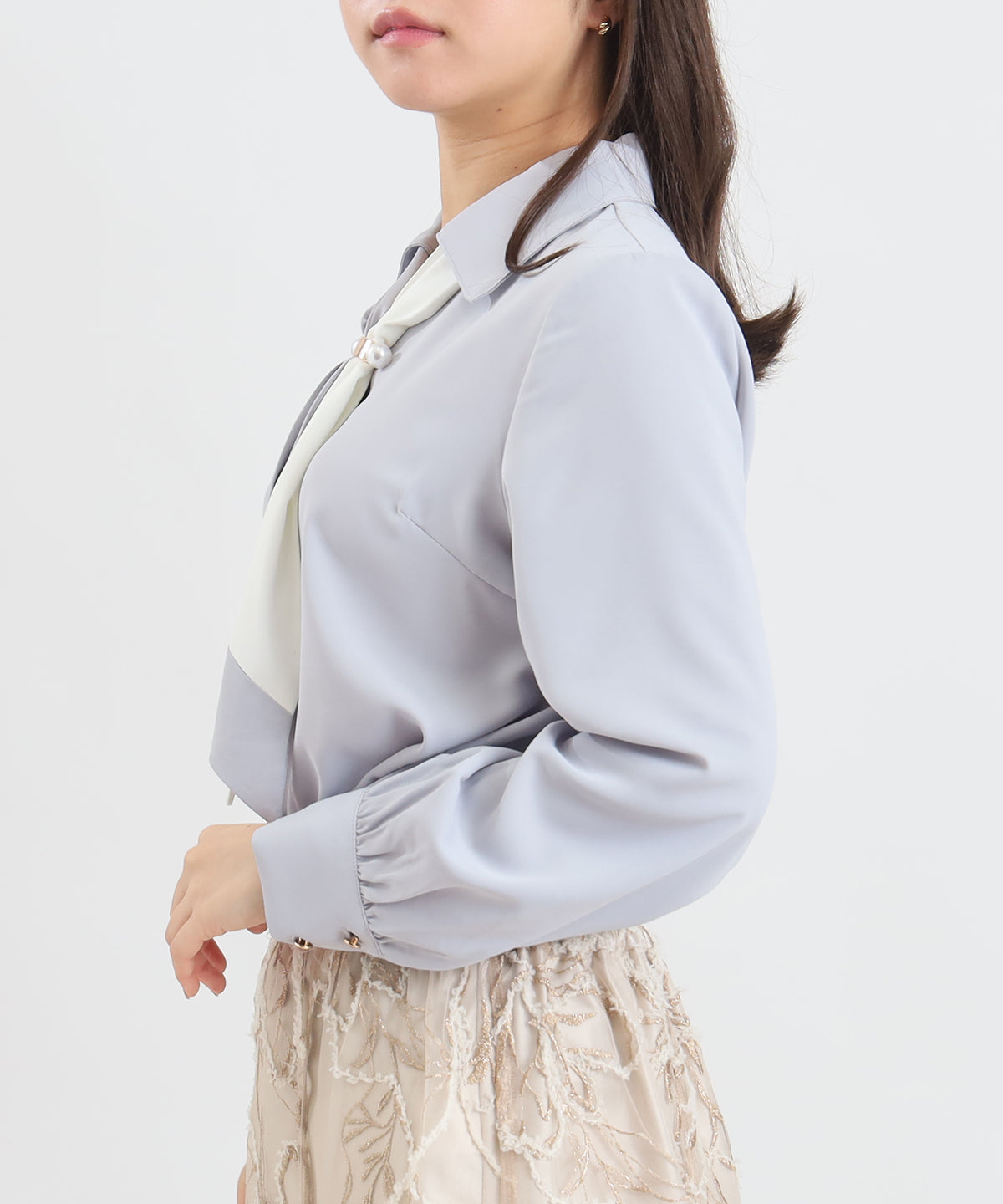 ライトグレー　model:156cm  着用サイズ：M