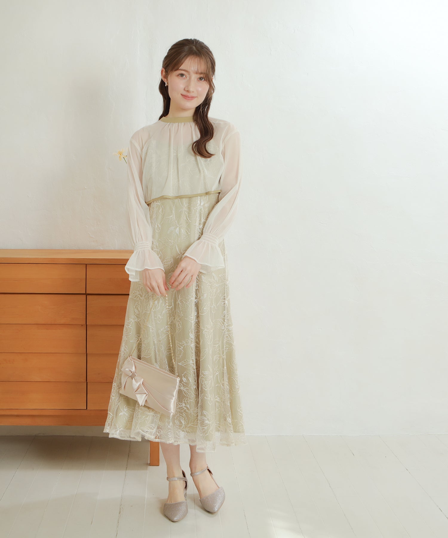 イエロー　model：163cm　着用サイズ：M