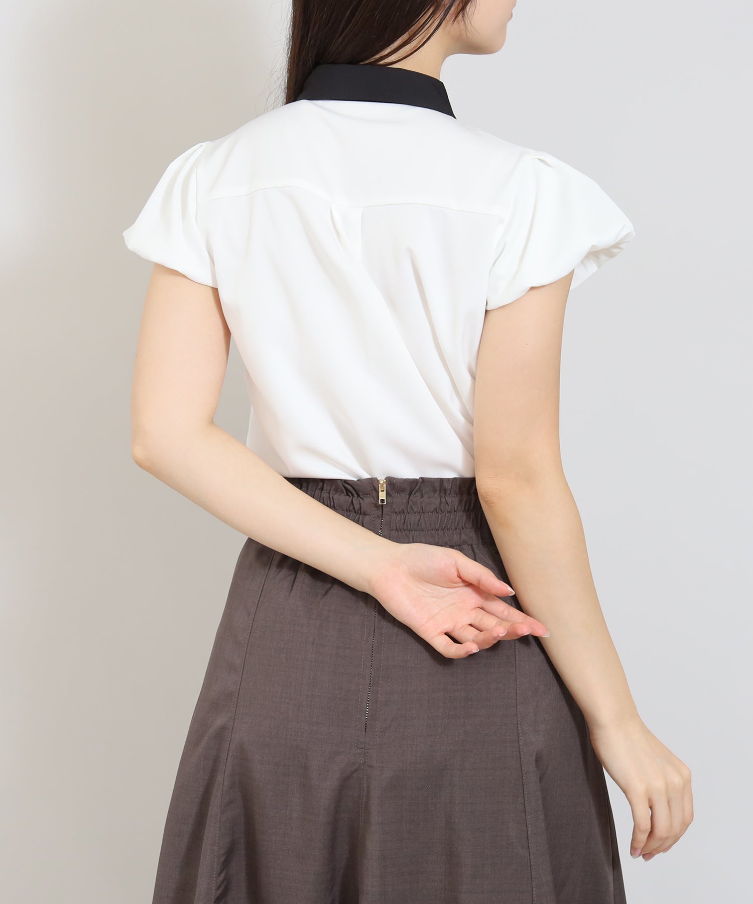 ホワイト　model:160cm  着用サイズ：M