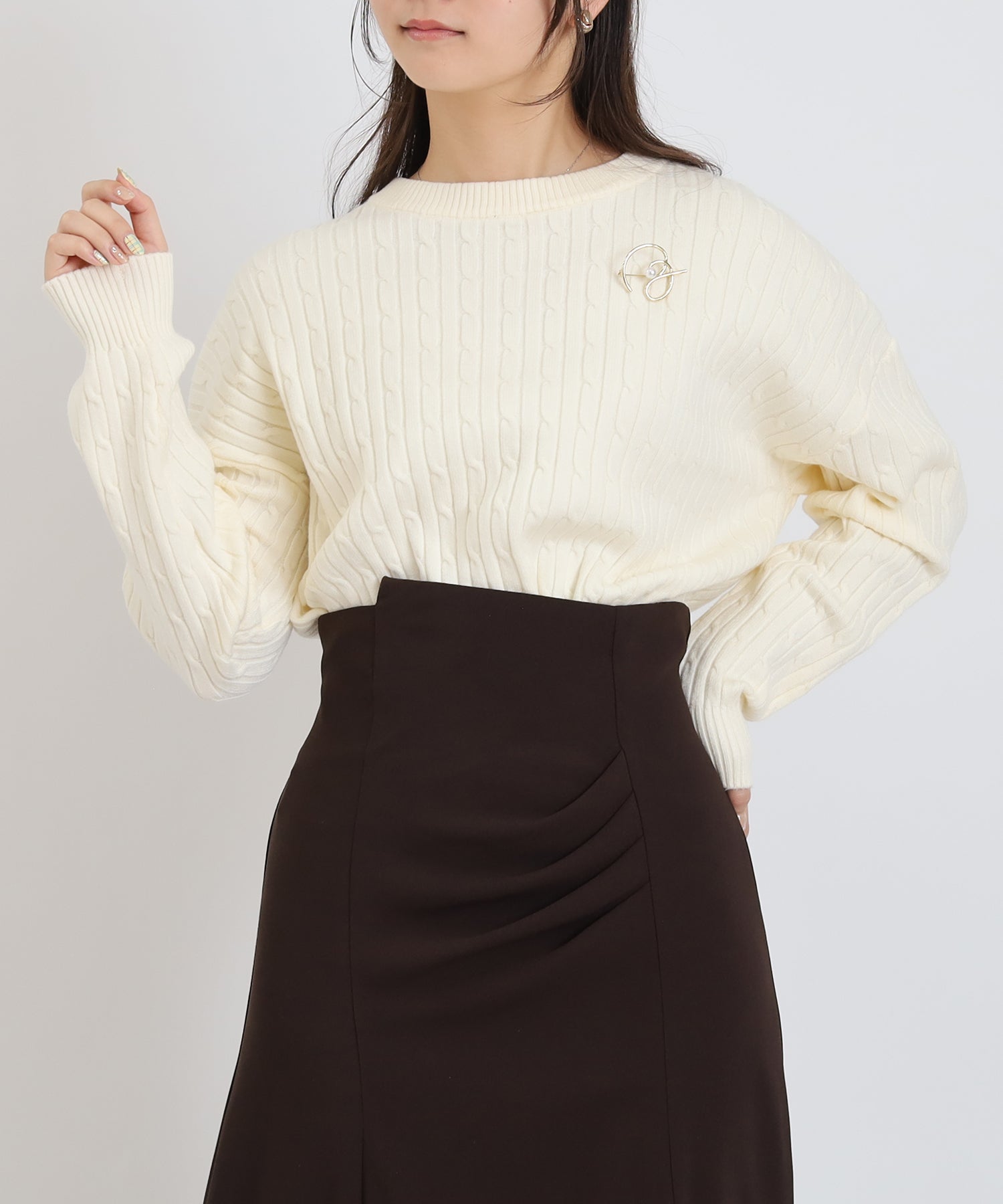 ホワイト　model：160　着用サイズ：M