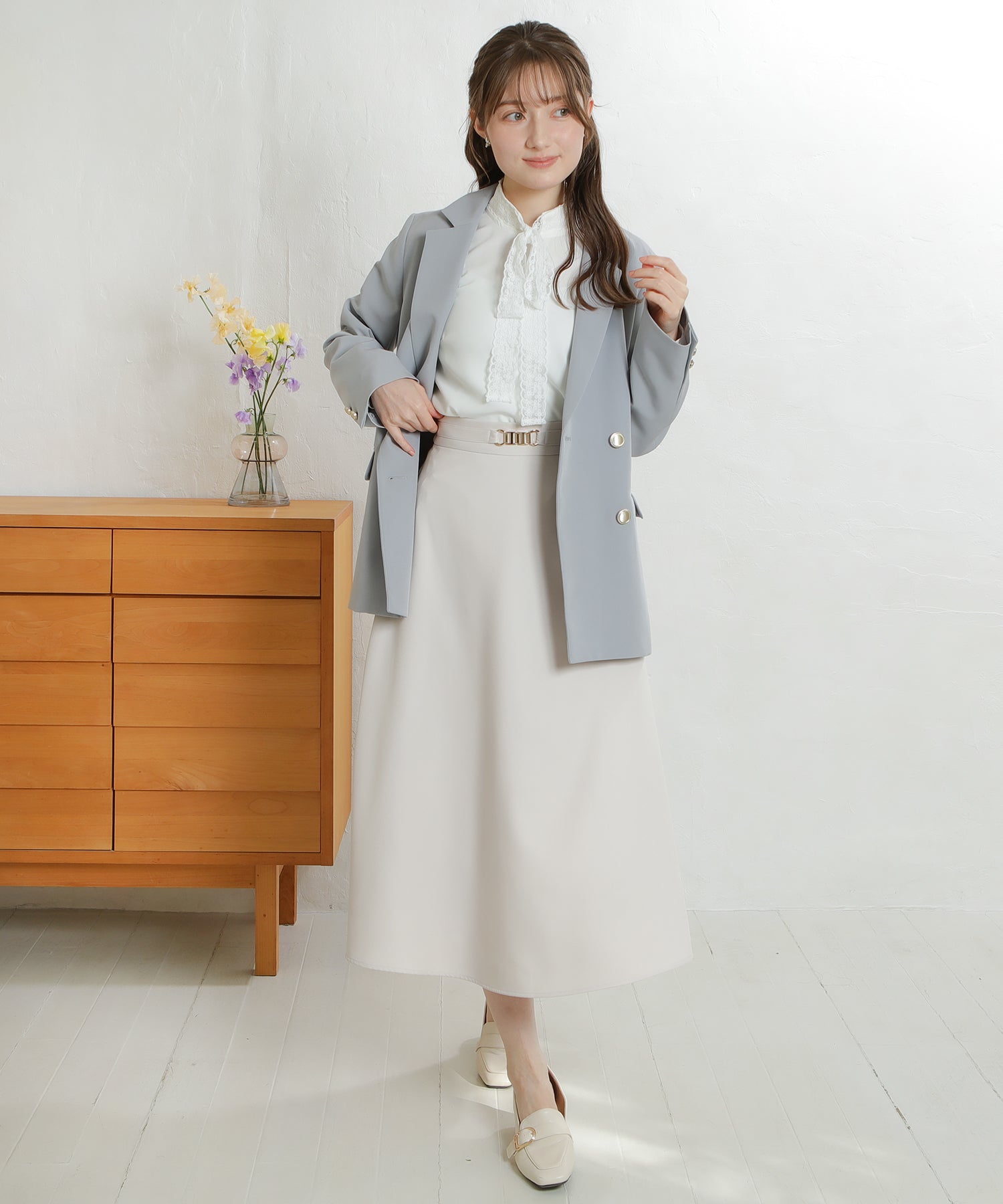 ホワイト　MODEL:163㎝　着用サイズ：M