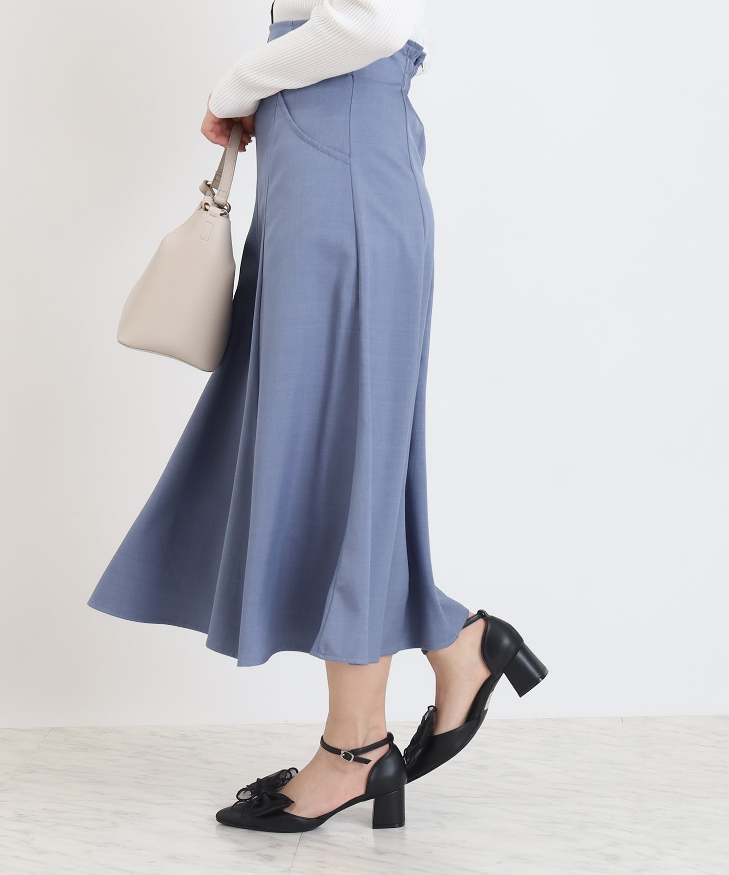 ブルー　model：160　着用サイズ：M