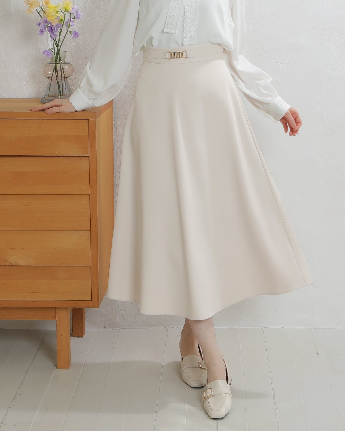 ベージュ　model:163cm  着用サイズ：S