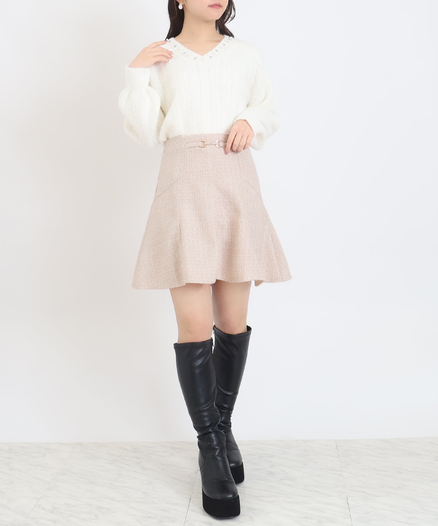 ピンクベージュ　model：156　着用サイズ：M