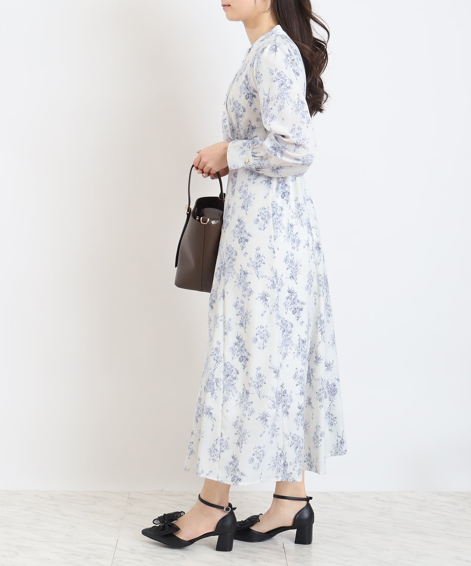 ホワイト×ブルー　model:160cm  着用サイズ：M