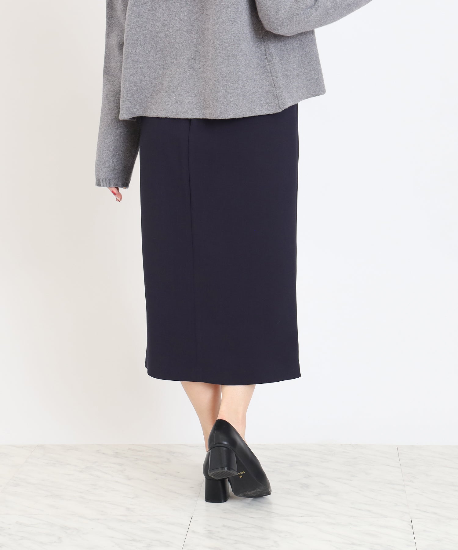 ネイビー　model:160 　着用サイズ：M