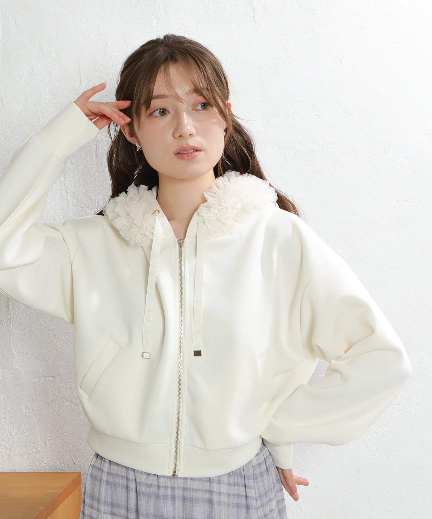 アイボリー　model：163　着用サイズ：M