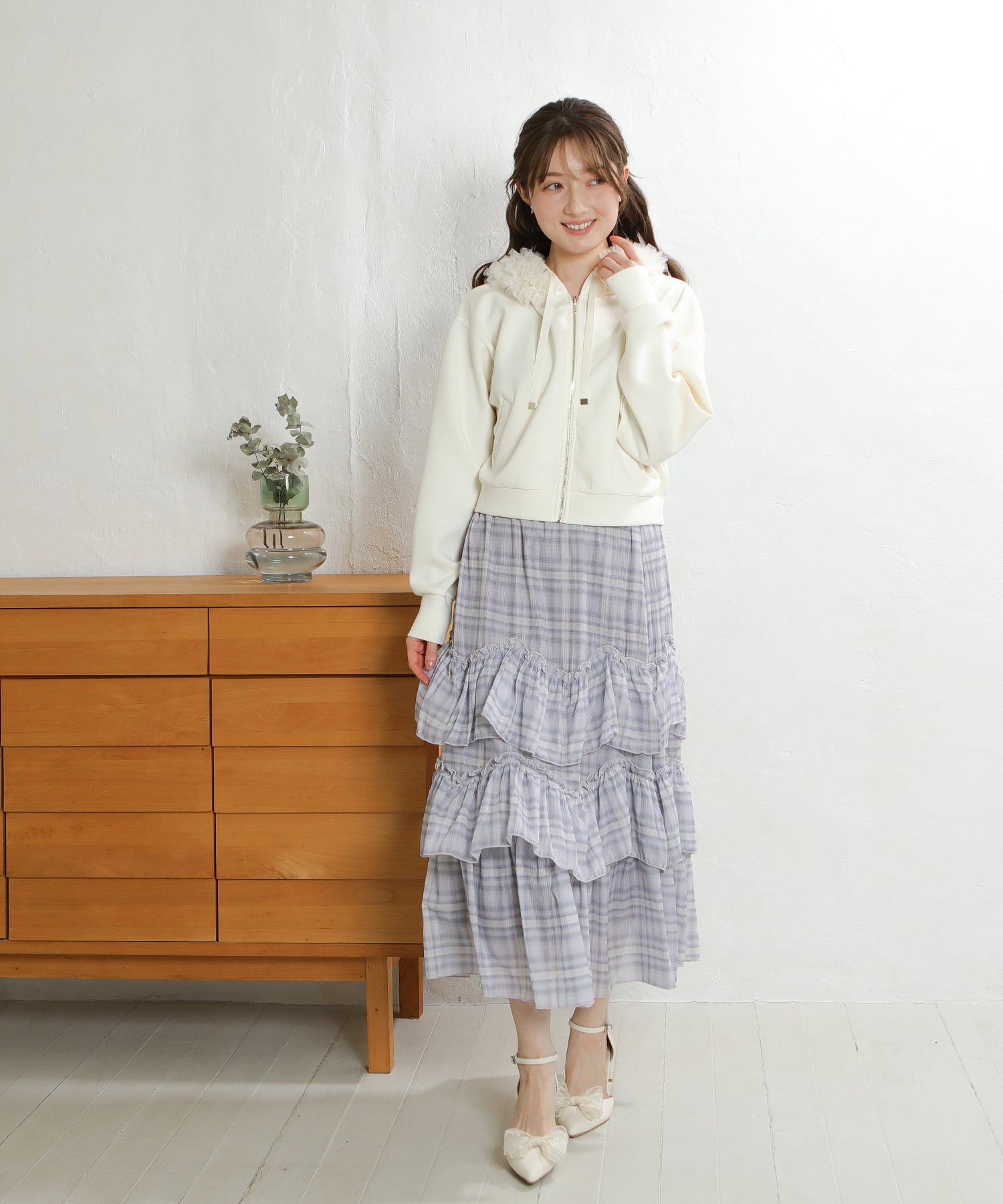 アイボリー　model：163　着用サイズ：M