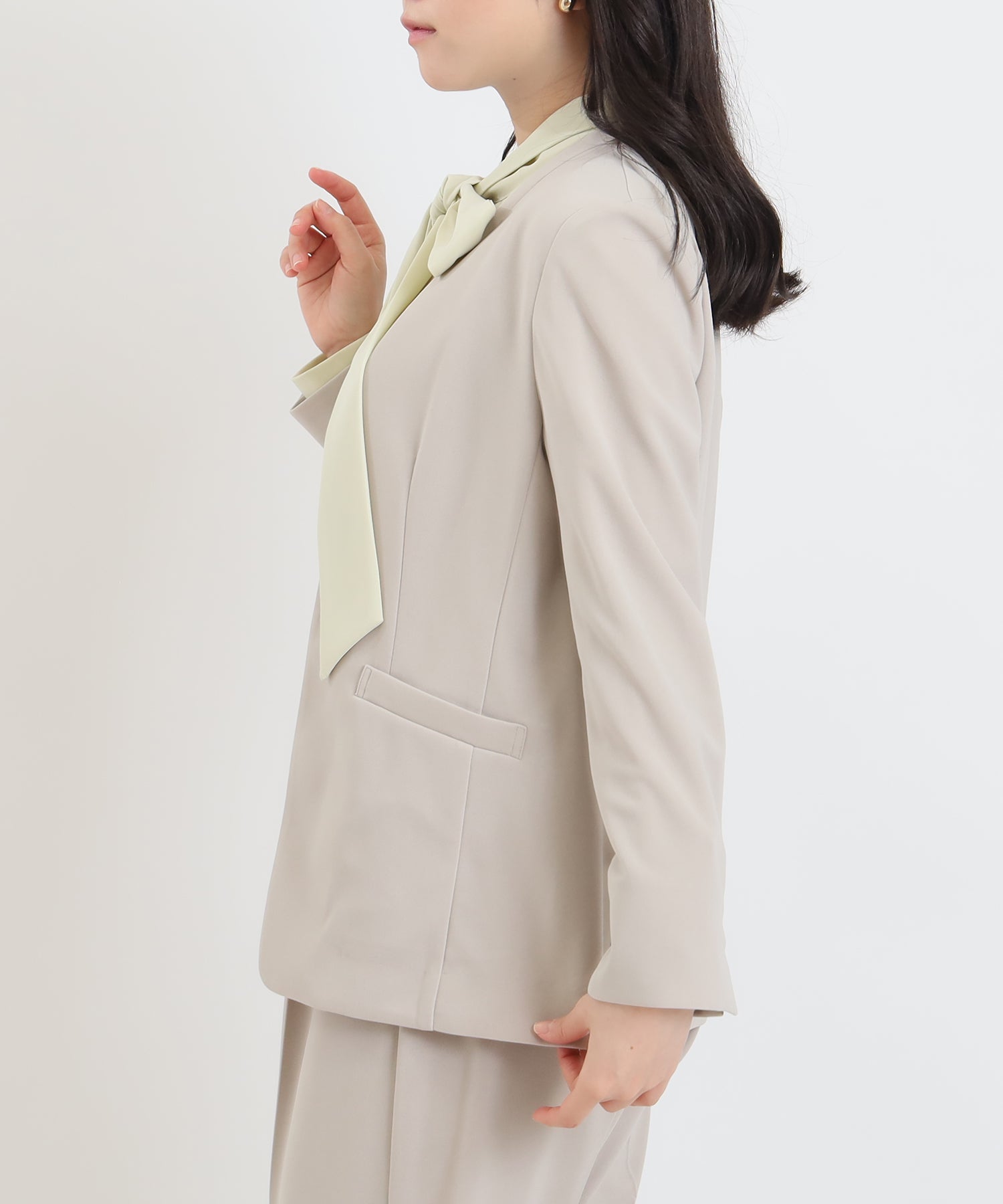 グレージュ　model：156　着用サイズ：S